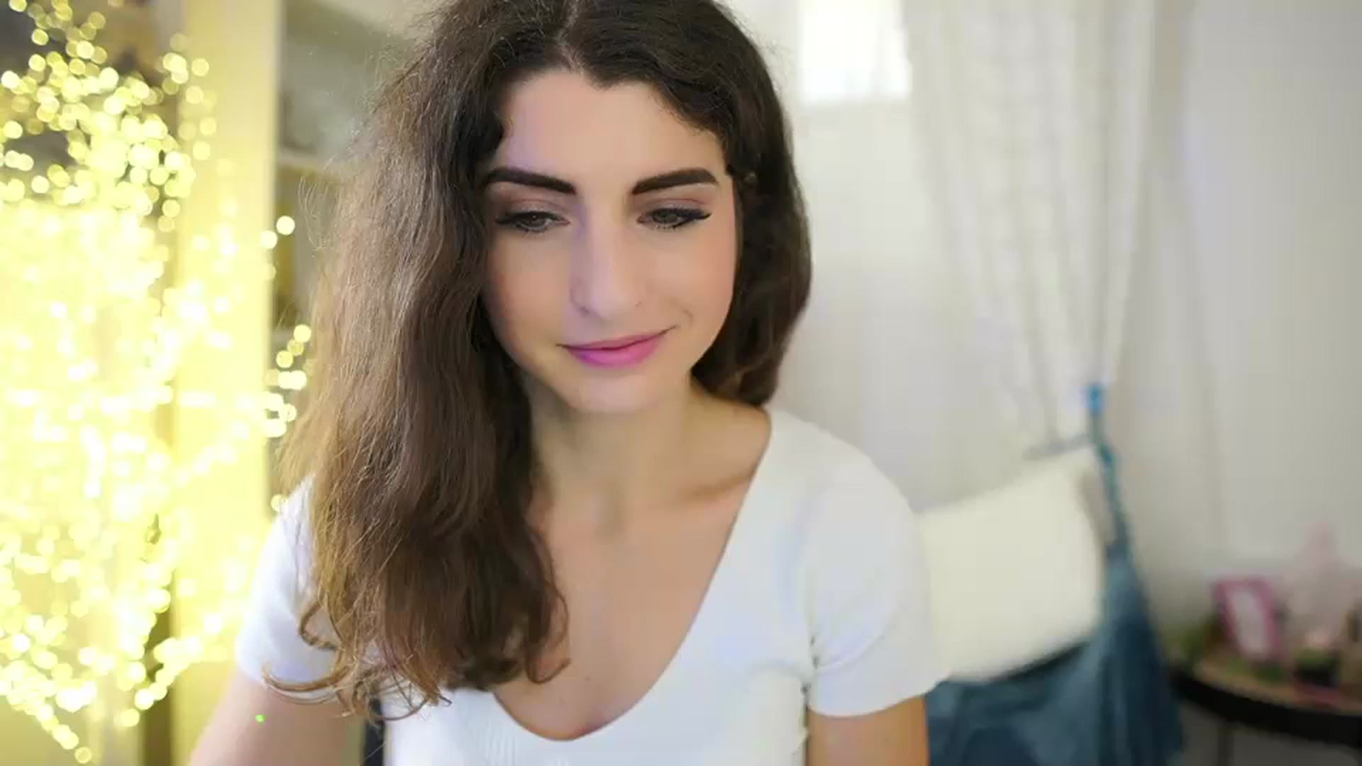 Gallery image thumbnail from EVA__LOVIA_'s myfreecams stream on, 10/12/2023, 12:42 image 4 of 20
