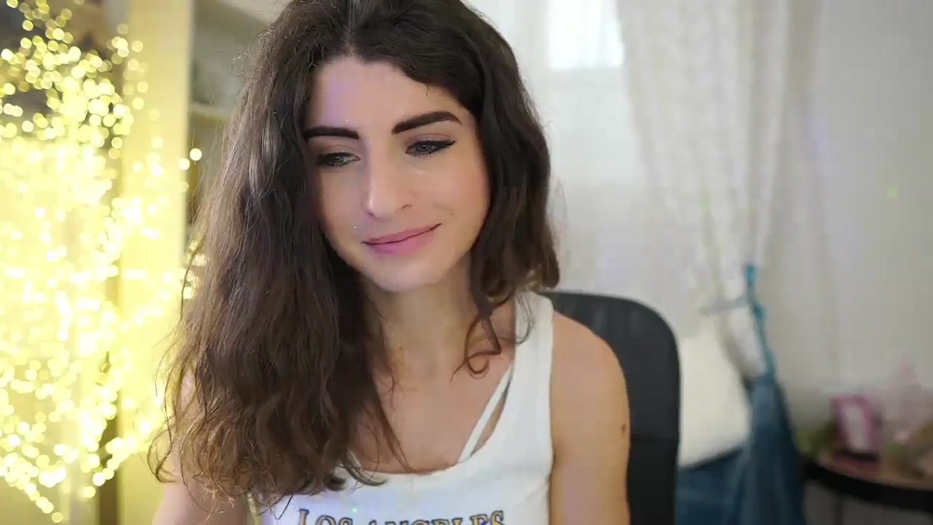 Gallery image thumbnail from EVA__LOVIA_'s myfreecams stream on, 10/13/2023, 11:49 image 2 of 20