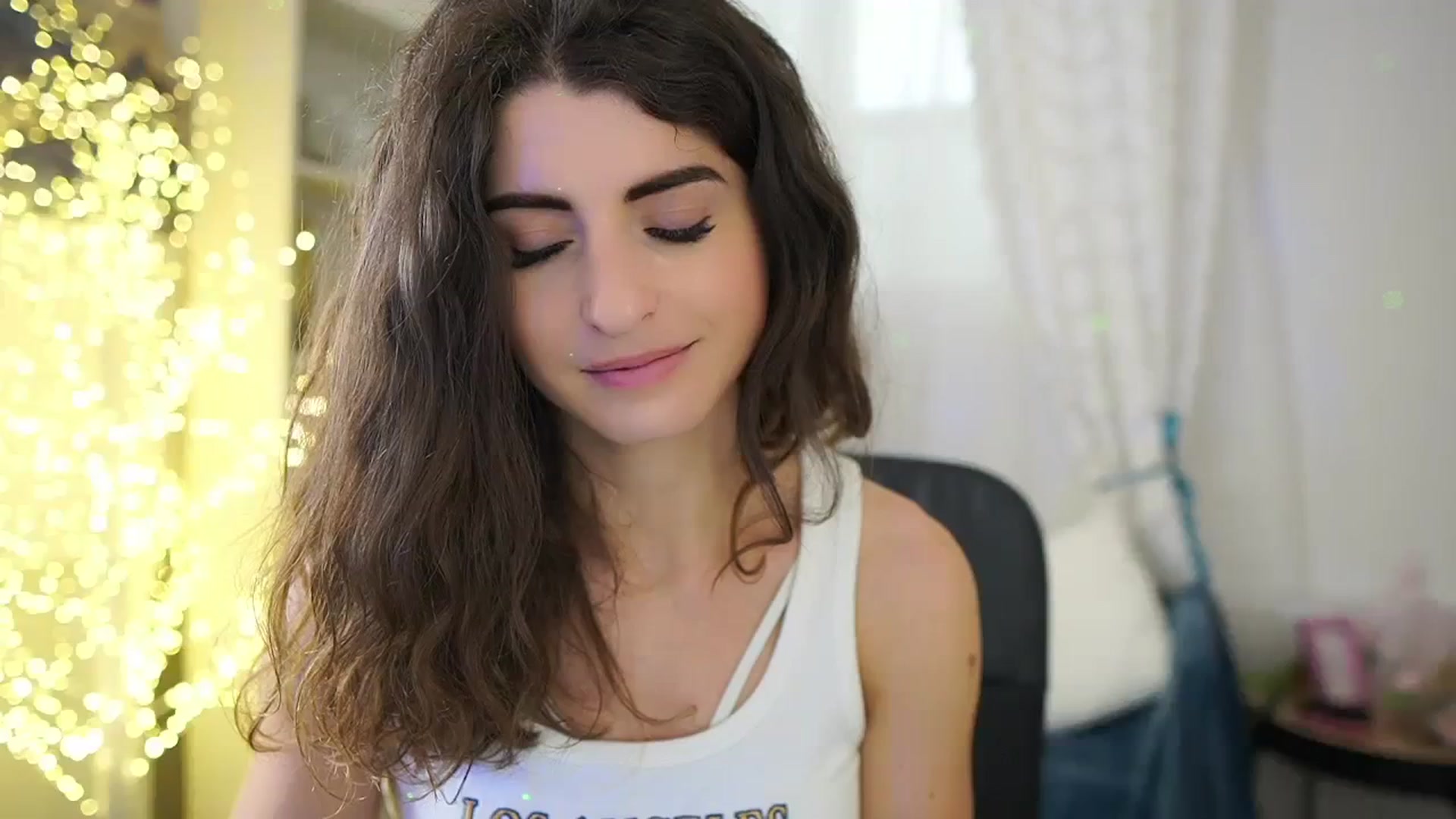 Gallery image thumbnail from EVA__LOVIA_'s myfreecams stream on, 10/13/2023, 11:49 image 4 of 20