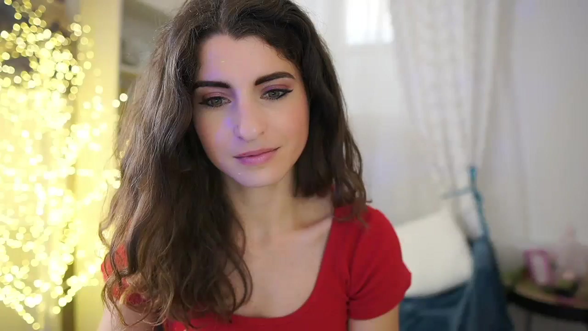 Gallery image thumbnail from EVA__LOVIA_'s myfreecams stream on, 10/14/2023, 11:25 image 18 of 20