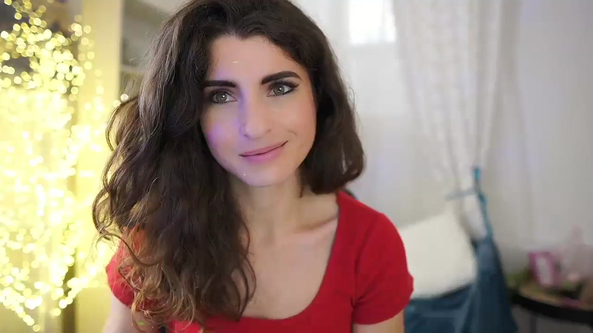 Gallery image thumbnail from EVA__LOVIA_'s myfreecams stream on, 10/14/2023, 11:25 image 17 of 20