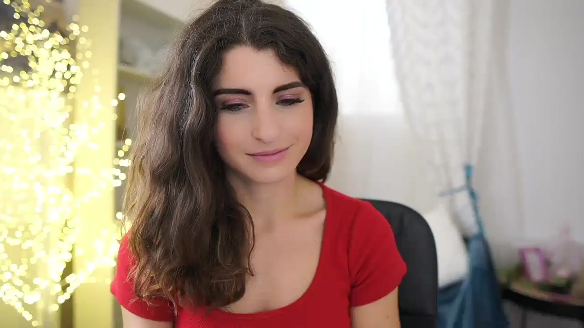 Gallery image thumbnail from EVA__LOVIA_'s myfreecams stream on, 10/14/2023, 12:36 image 17 of 20