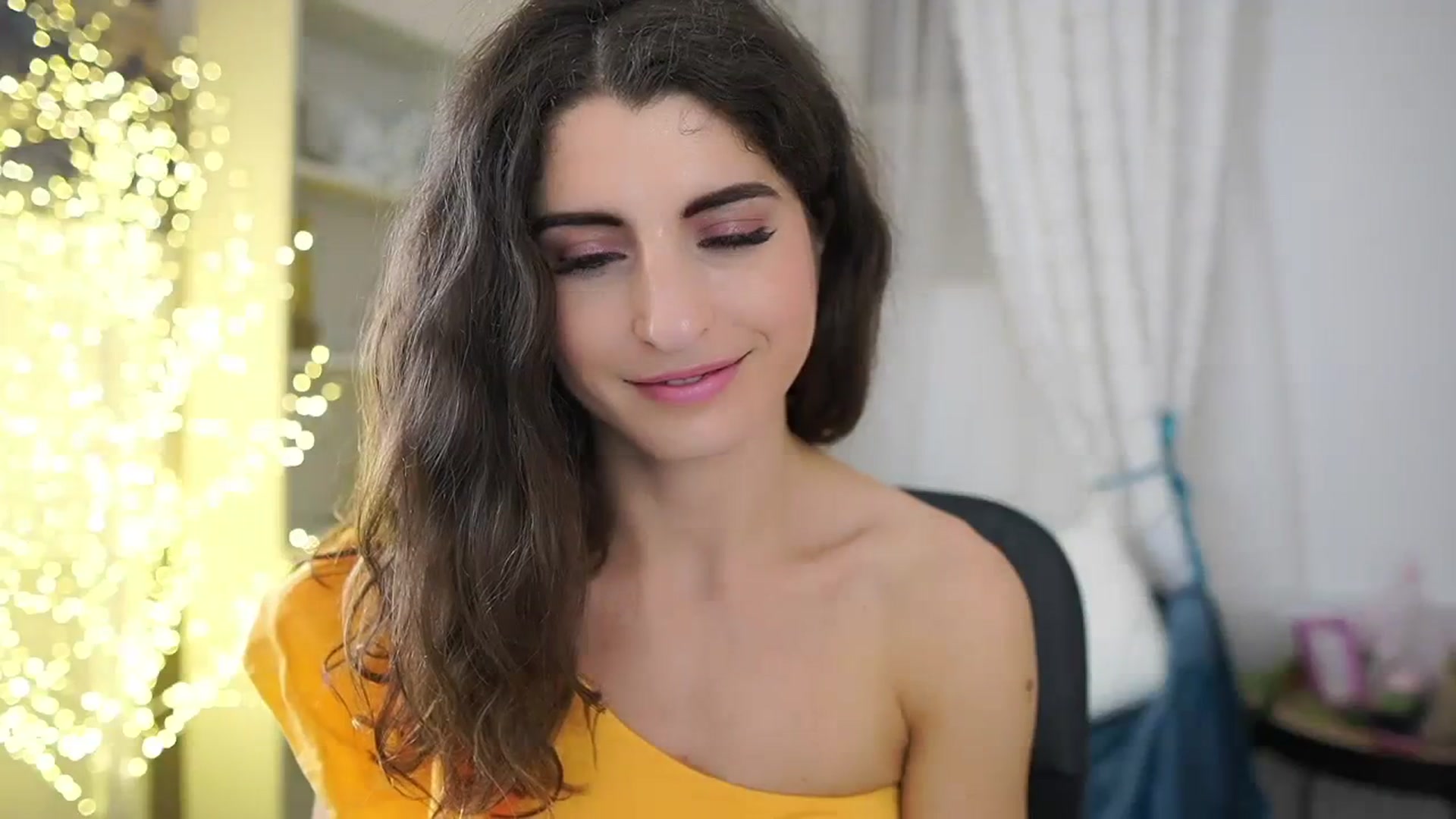 Gallery image thumbnail from EVA__LOVIA_'s myfreecams stream on, 10/14/2023, 16:43 image 7 of 20