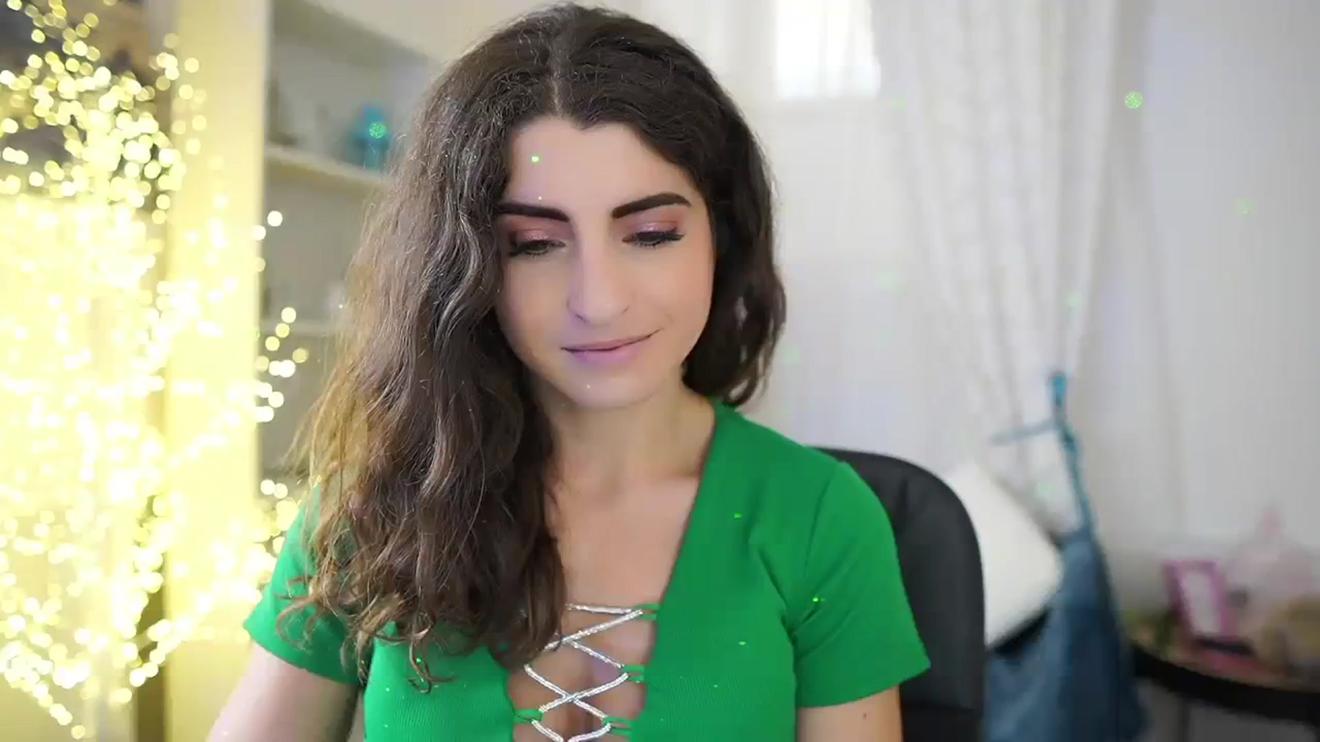 Gallery image thumbnail from EVA__LOVIA_'s myfreecams stream on, 10/16/2023, 10:22 image 20 of 20