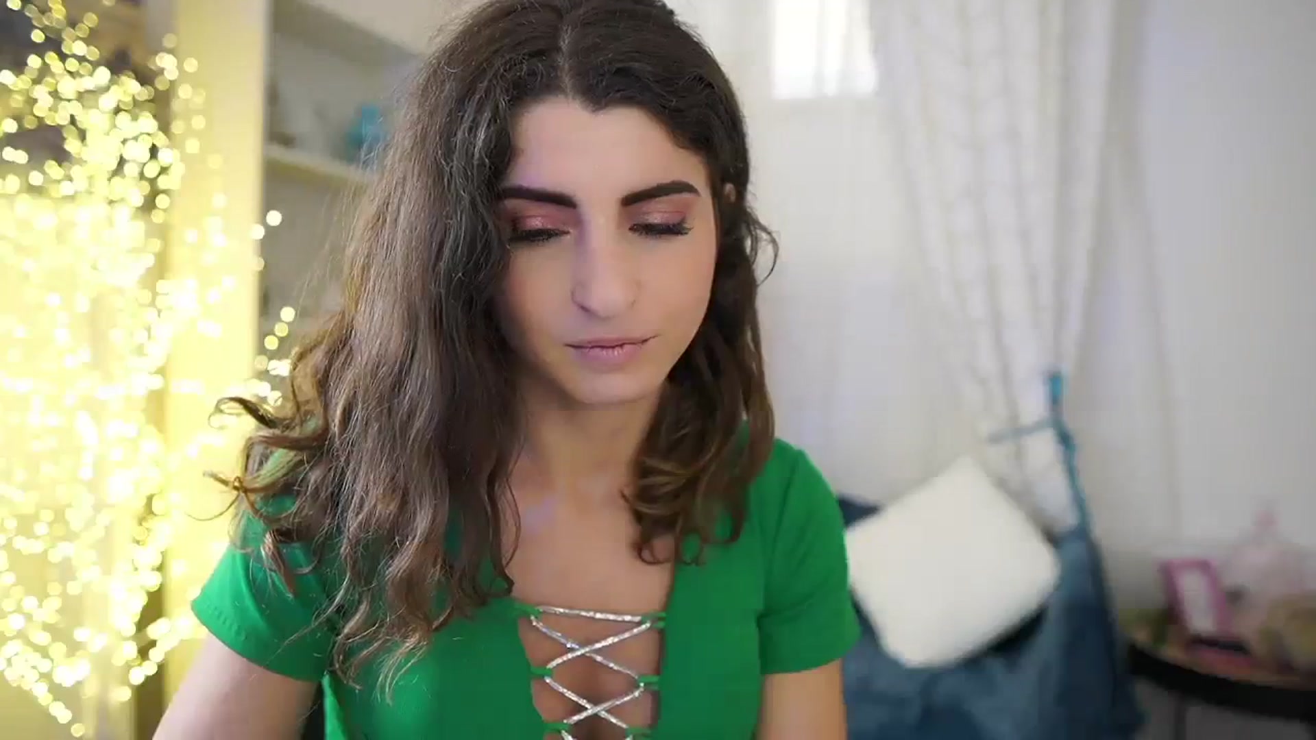 Gallery image thumbnail from EVA__LOVIA_'s myfreecams stream on, 10/16/2023, 11:51 image 13 of 20