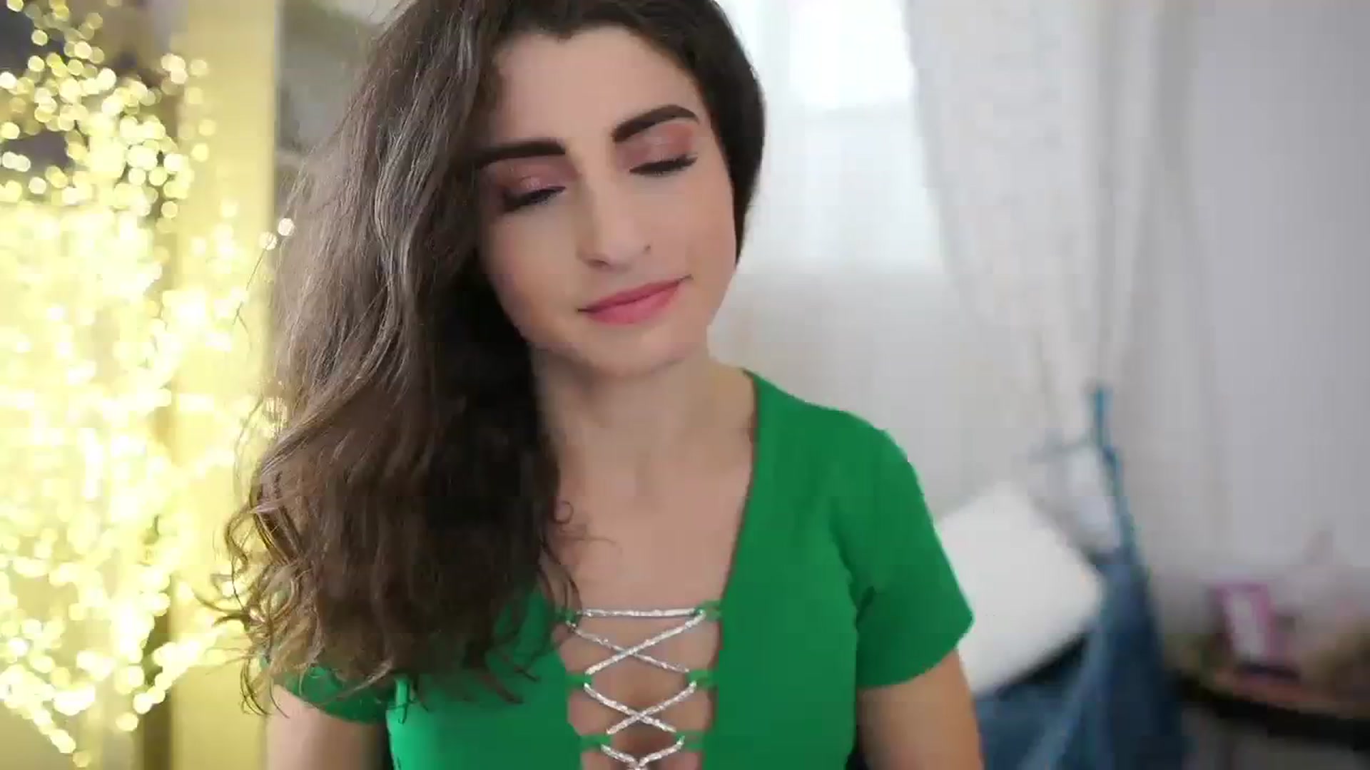 Gallery image thumbnail from EVA__LOVIA_'s myfreecams stream on, 10/16/2023, 12:45 image 1 of 20