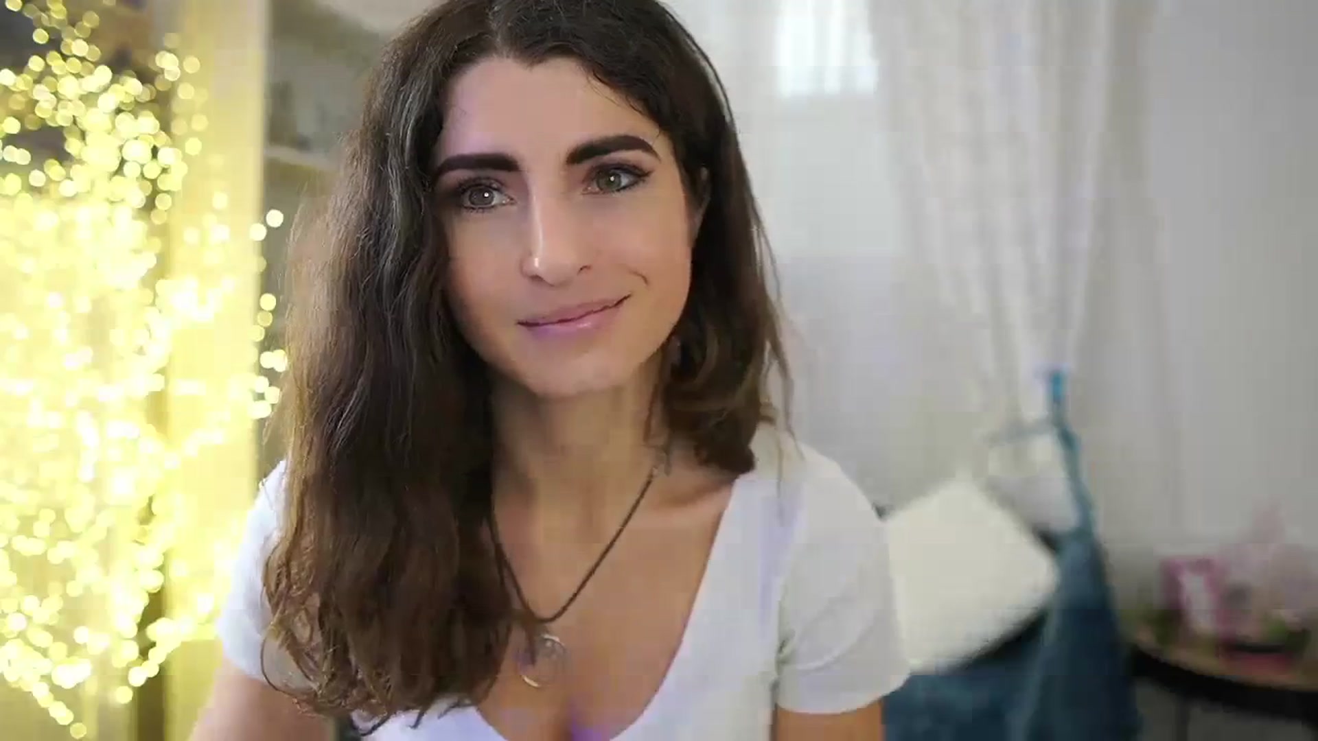 Gallery image thumbnail from EVA__LOVIA_'s myfreecams stream on, 10/17/2023, 09:26 image 14 of 20