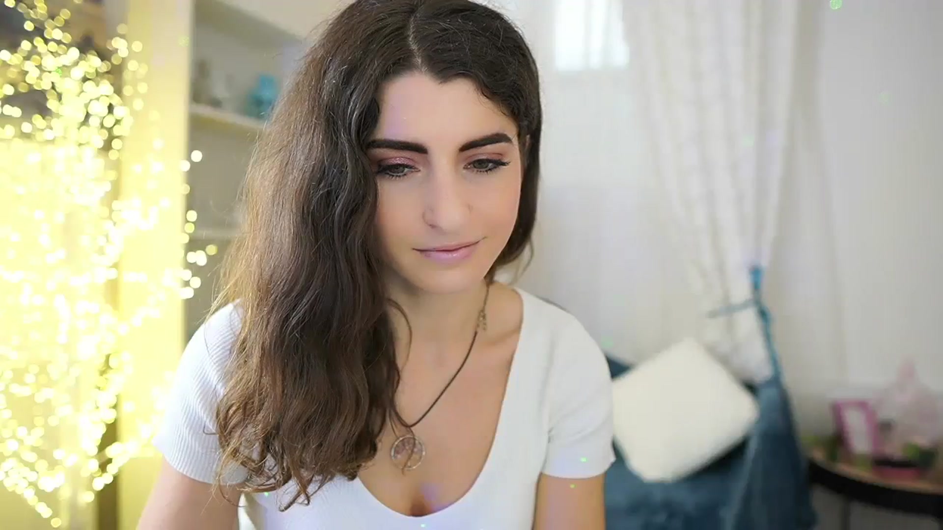 Gallery image thumbnail from EVA__LOVIA_'s myfreecams stream on, 10/17/2023, 09:26 image 8 of 20