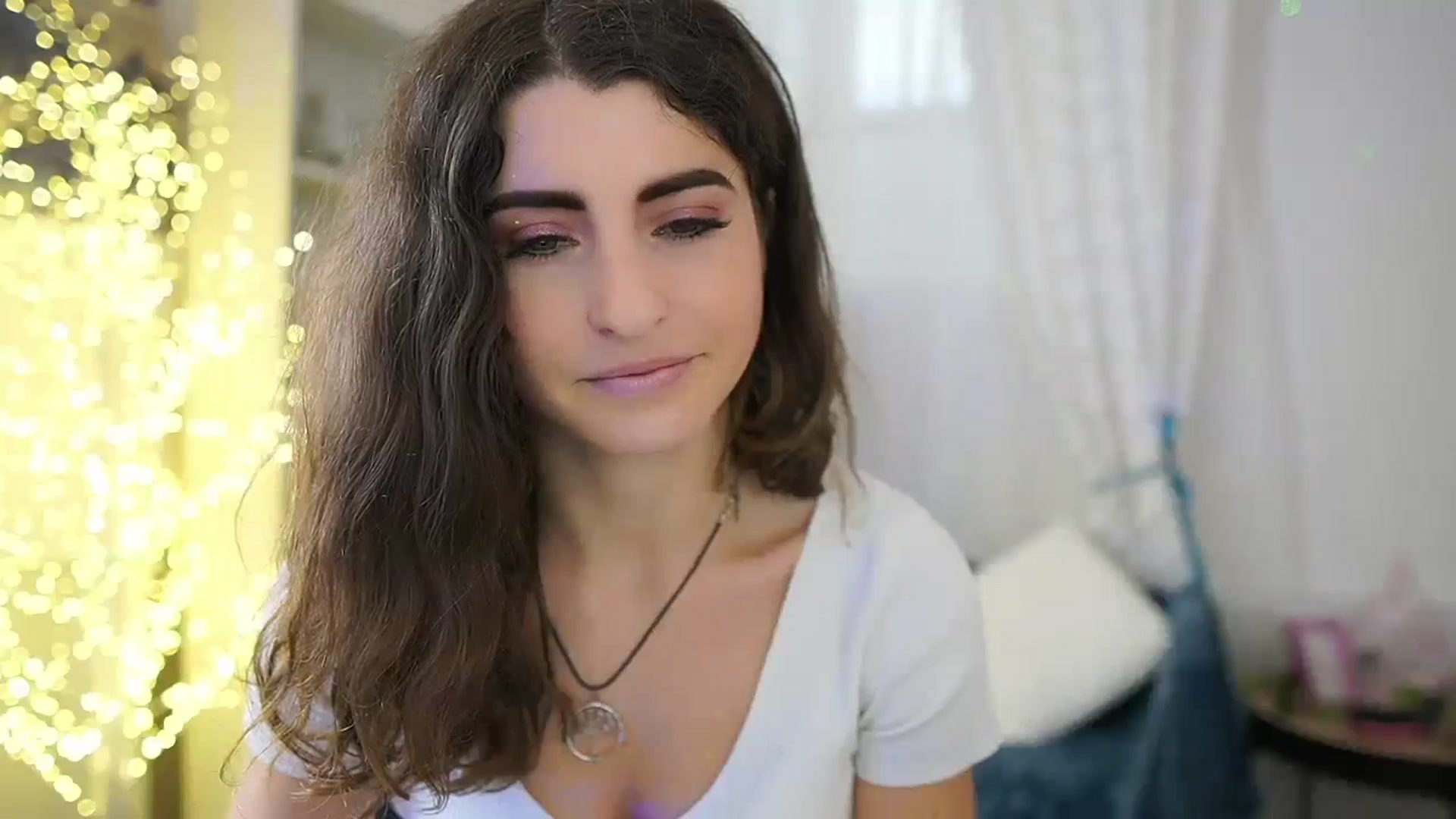 Gallery image thumbnail from EVA__LOVIA_'s myfreecams stream on, 10/17/2023, 09:26 image 13 of 20