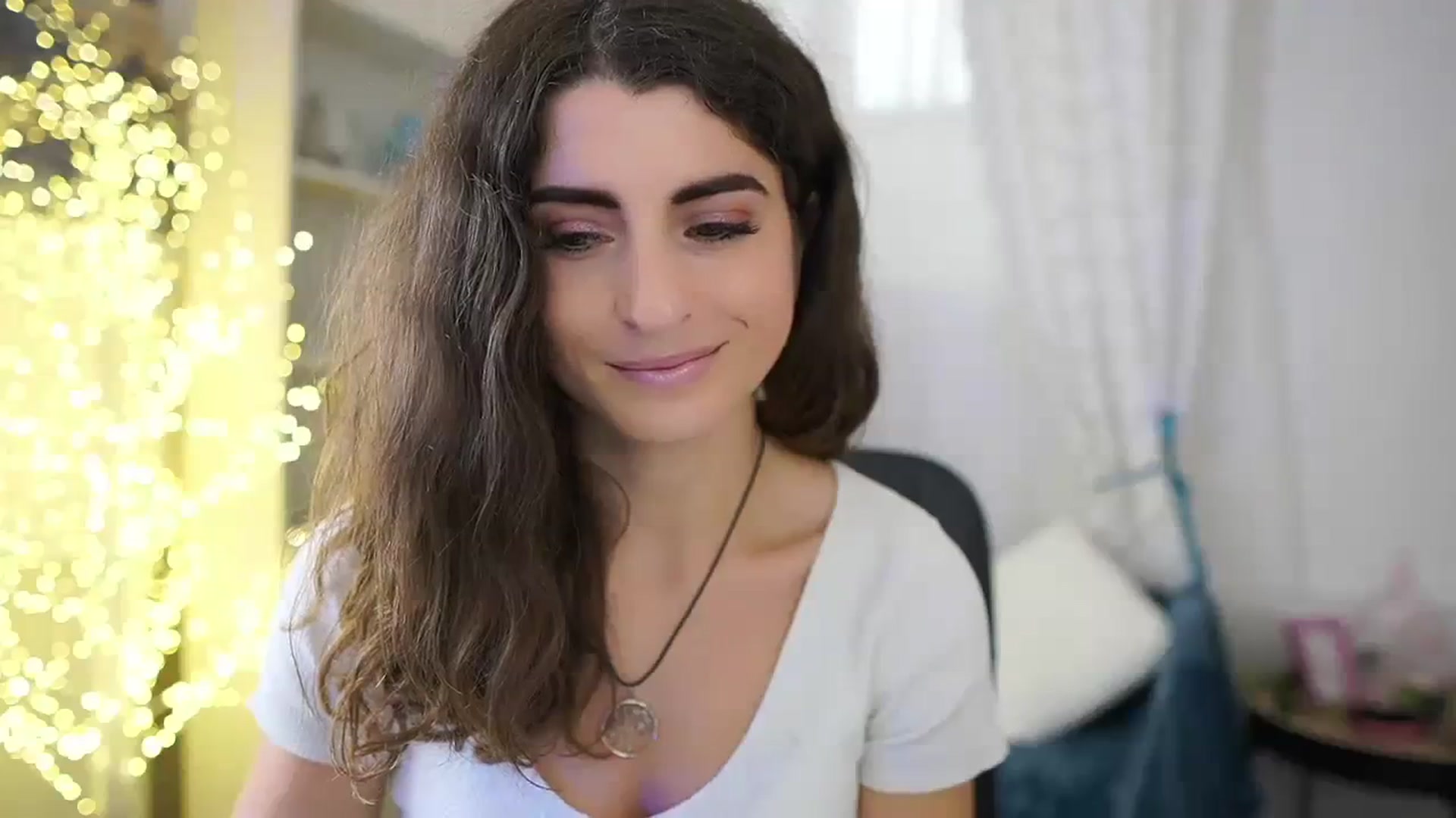 Gallery image thumbnail from EVA__LOVIA_'s myfreecams stream on, 10/17/2023, 12:28 image 9 of 20