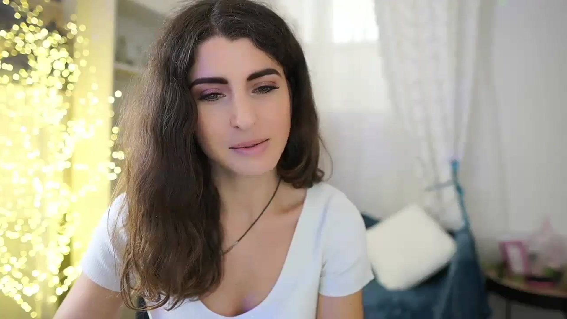 Gallery image thumbnail from EVA__LOVIA_'s myfreecams stream on, 10/17/2023, 12:28 image 3 of 20