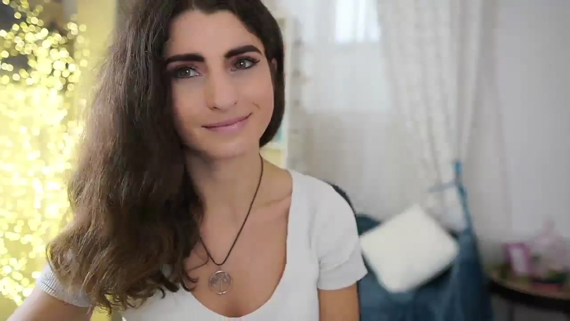 Gallery image thumbnail from EVA__LOVIA_'s myfreecams stream on, 10/17/2023, 13:04 image 11 of 20