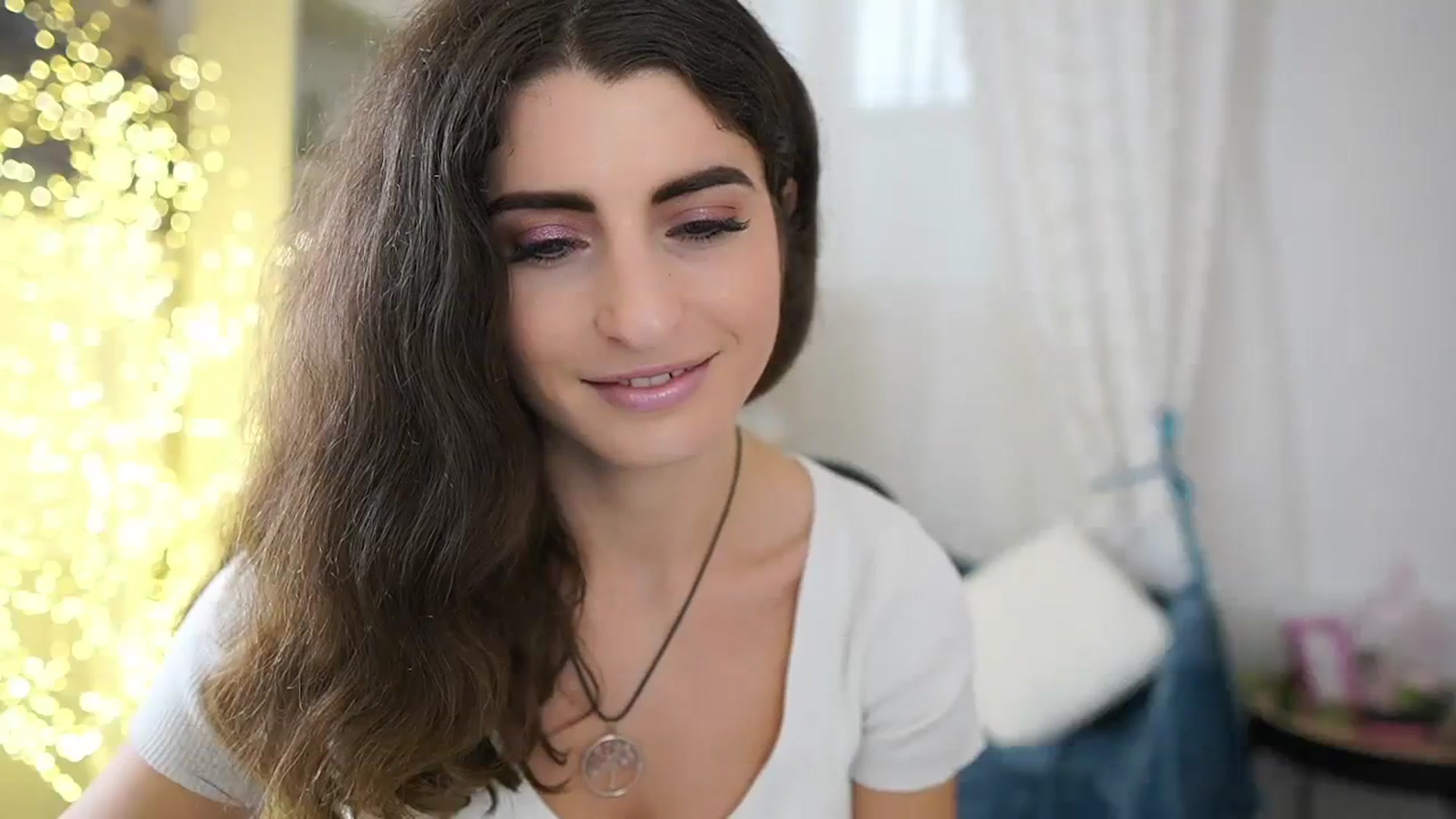 Gallery image thumbnail from EVA__LOVIA_'s myfreecams stream on, 10/17/2023, 13:04 image 17 of 20