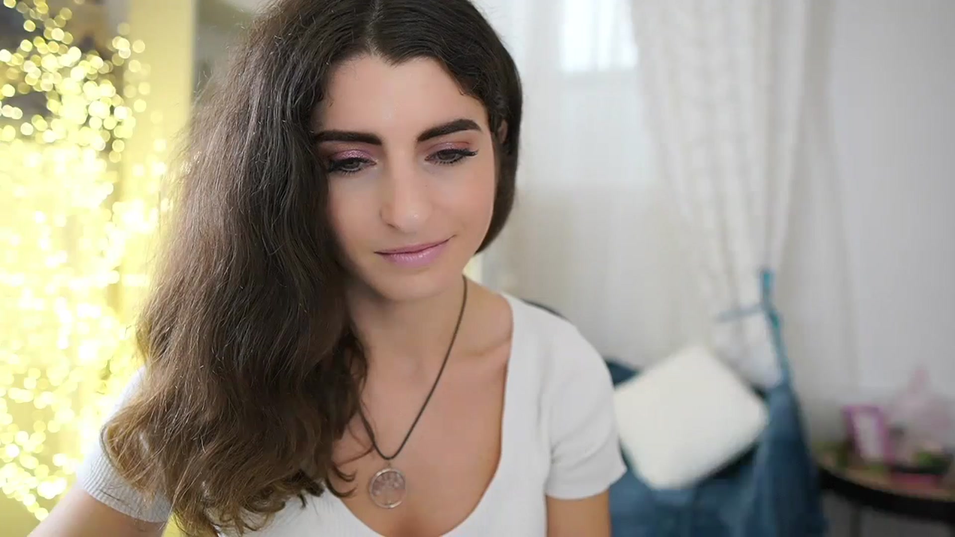 Gallery image thumbnail from EVA__LOVIA_'s myfreecams stream on, 10/17/2023, 13:04 image 13 of 20