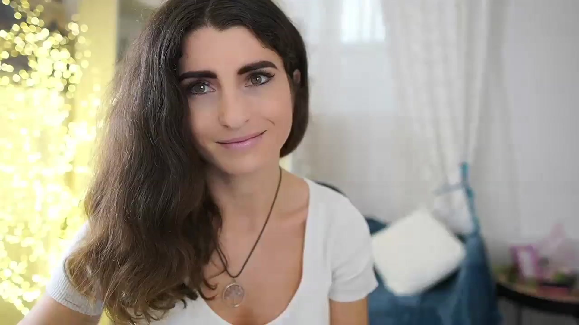 Gallery image thumbnail from EVA__LOVIA_'s myfreecams stream on, 10/17/2023, 13:04 image 16 of 20