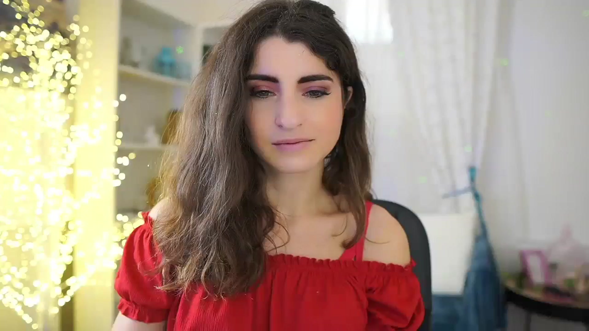 Gallery image thumbnail from EVA__LOVIA_'s myfreecams stream on, 10/18/2023, 10:36 image 6 of 20