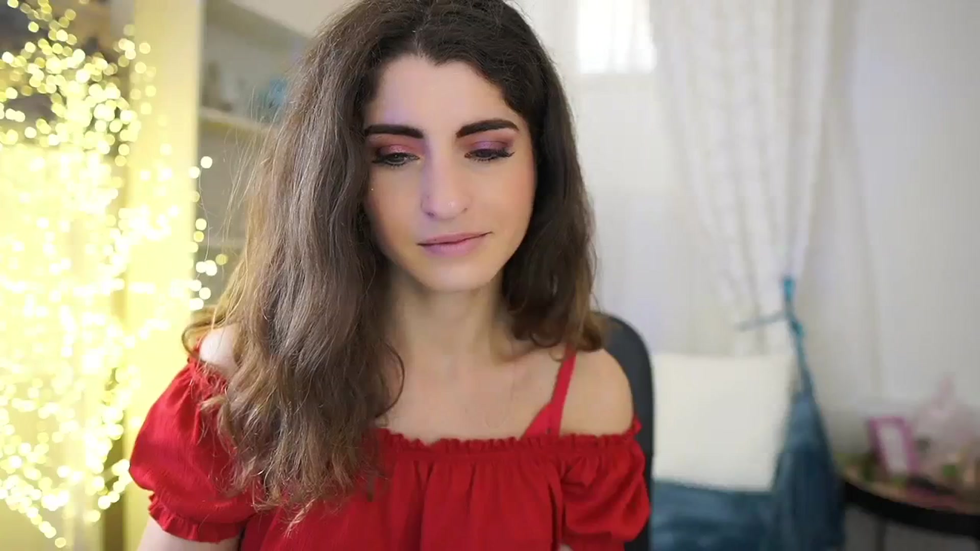 Gallery image thumbnail from EVA__LOVIA_'s myfreecams stream on, 10/18/2023, 10:36 image 17 of 20