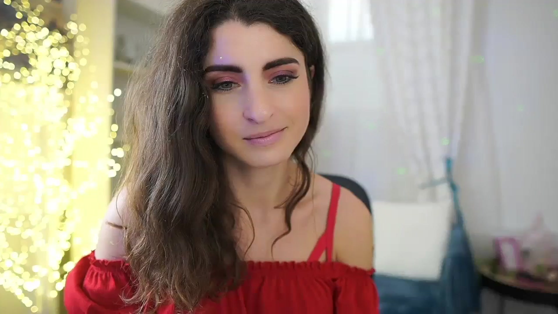 Gallery image thumbnail from EVA__LOVIA_'s myfreecams stream on, 10/18/2023, 11:48 image 20 of 20