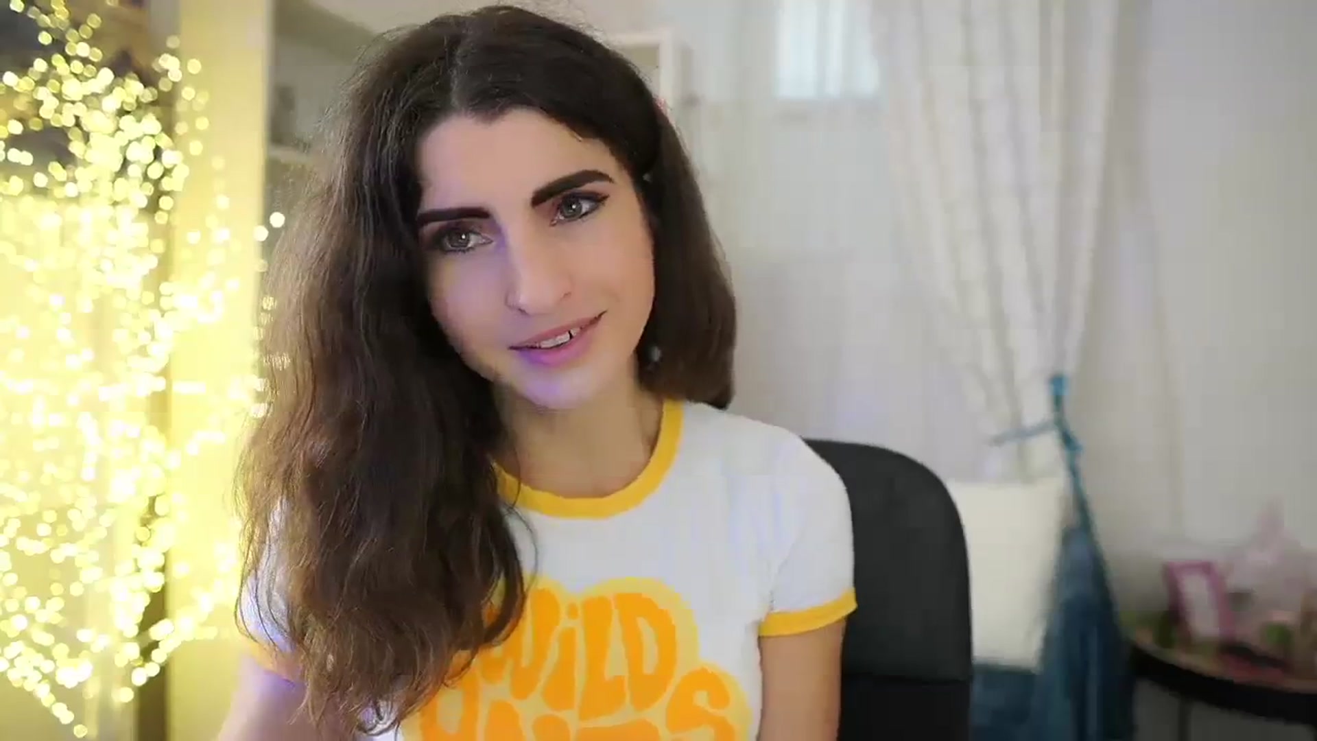 Gallery image thumbnail from EVA__LOVIA_'s myfreecams stream on, 10/19/2023, 09:38 image 5 of 20