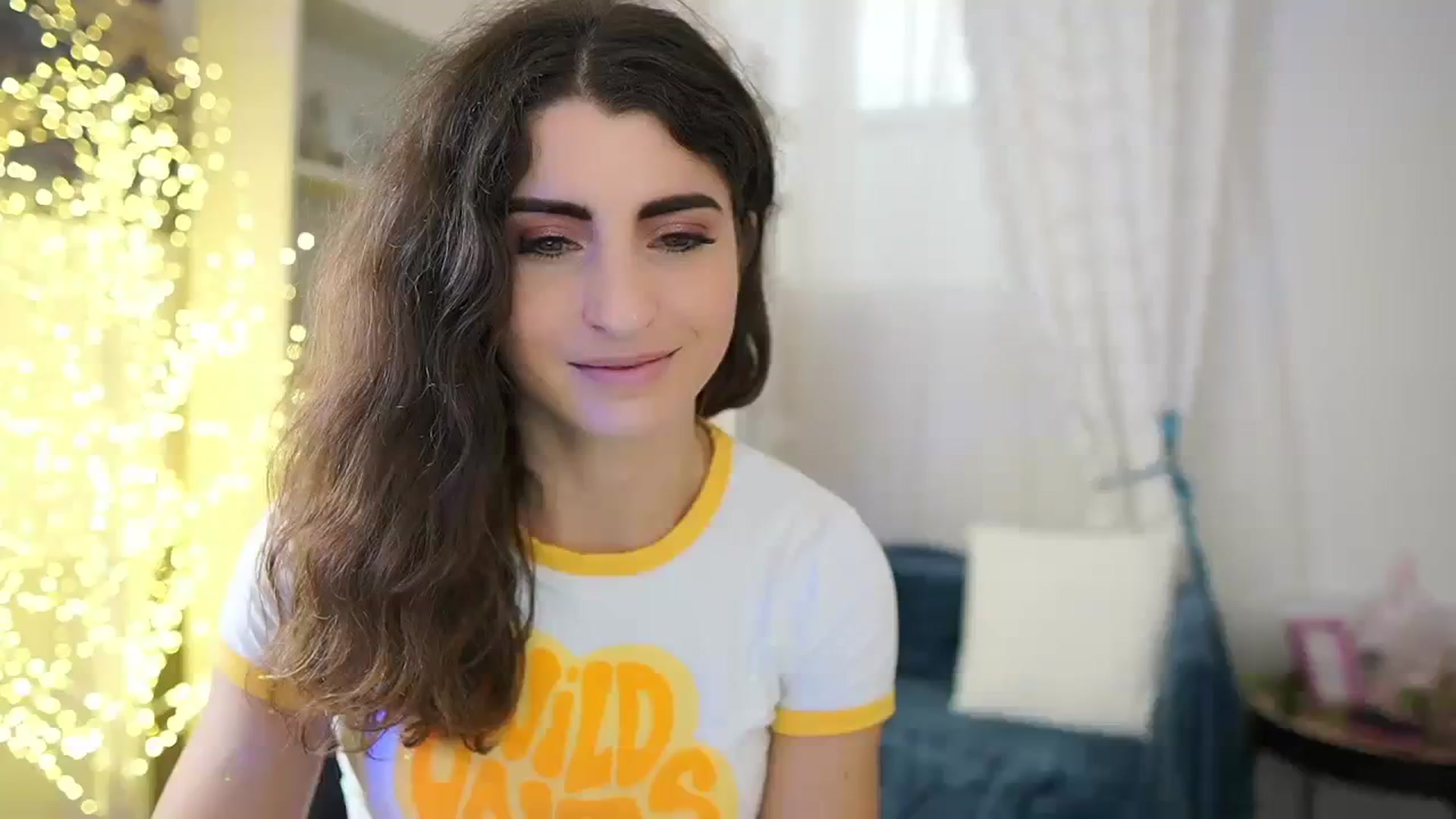Gallery image thumbnail from EVA__LOVIA_'s myfreecams stream on, 10/19/2023, 10:32 image 16 of 20
