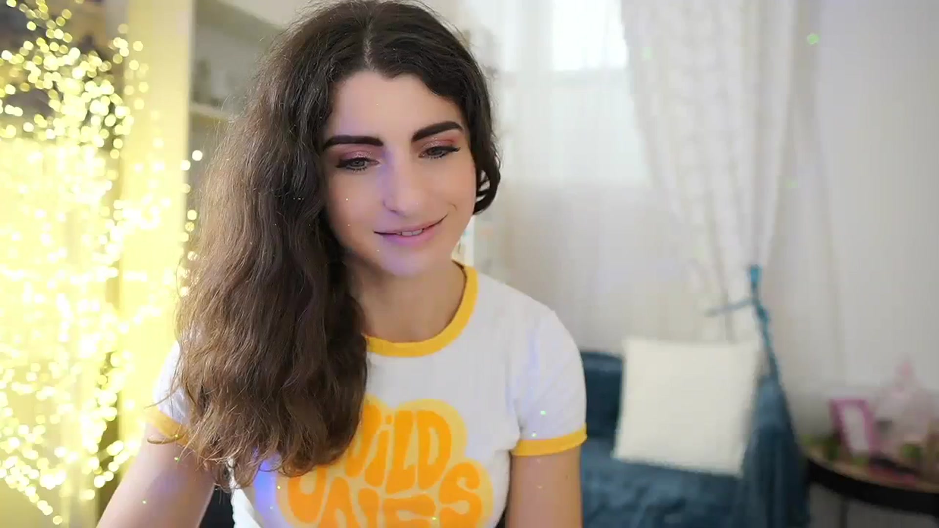 Gallery image thumbnail from EVA__LOVIA_'s myfreecams stream on, 10/19/2023, 10:32 image 10 of 20