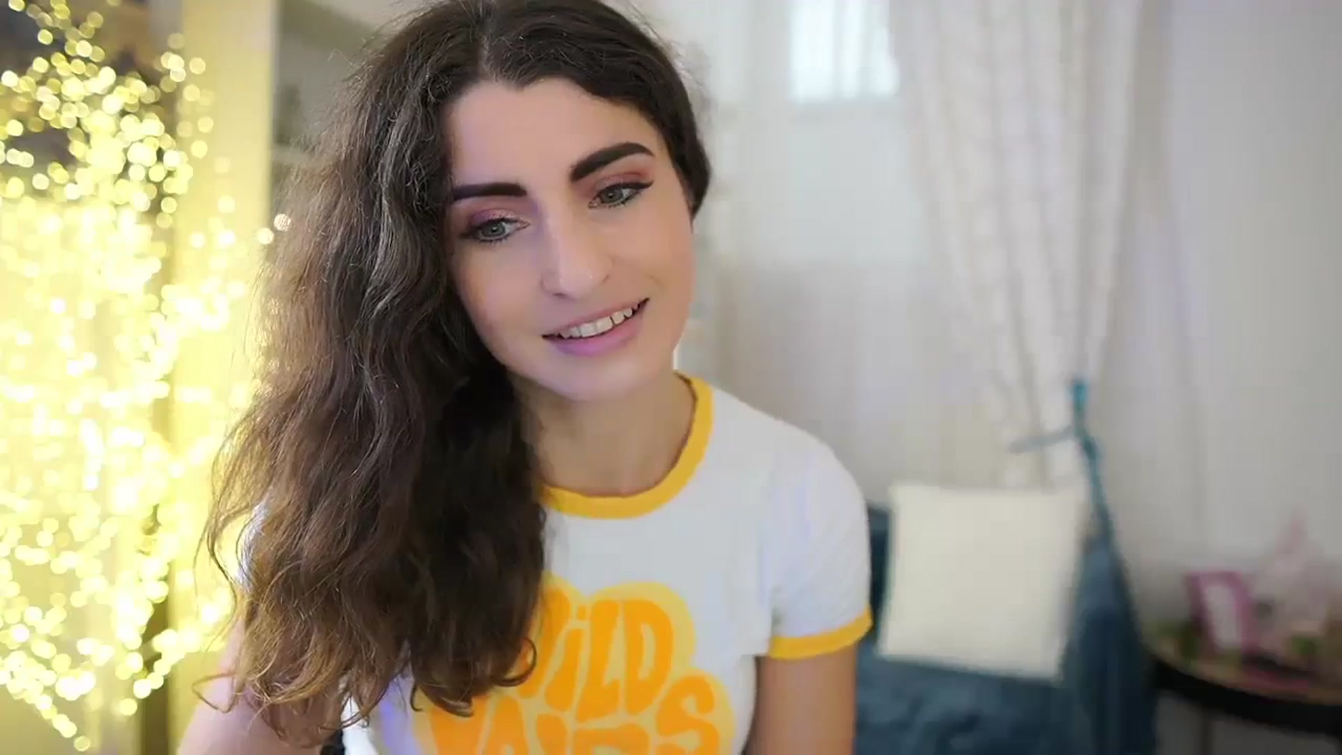 Gallery image thumbnail from EVA__LOVIA_'s myfreecams stream on, 10/19/2023, 10:32 image 7 of 20