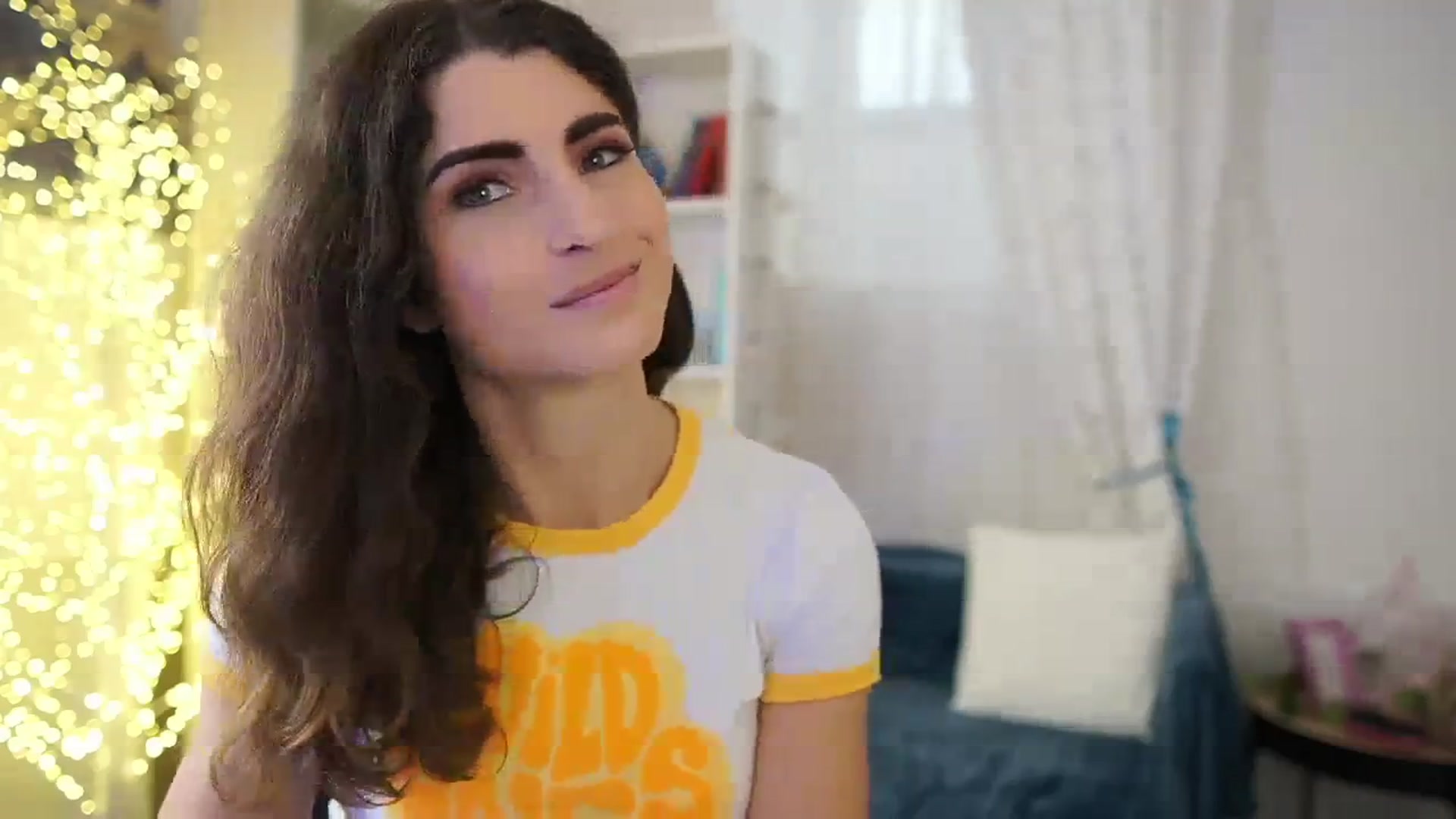 Gallery image thumbnail from EVA__LOVIA_'s myfreecams stream on, 10/19/2023, 10:32 image 19 of 20