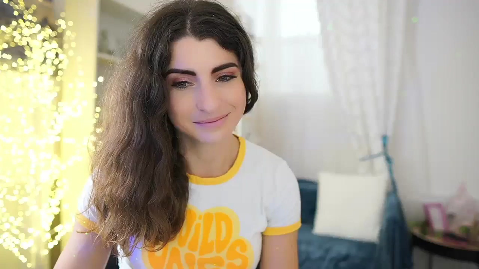 Gallery image thumbnail from EVA__LOVIA_'s myfreecams stream on, 10/19/2023, 10:32 image 11 of 20