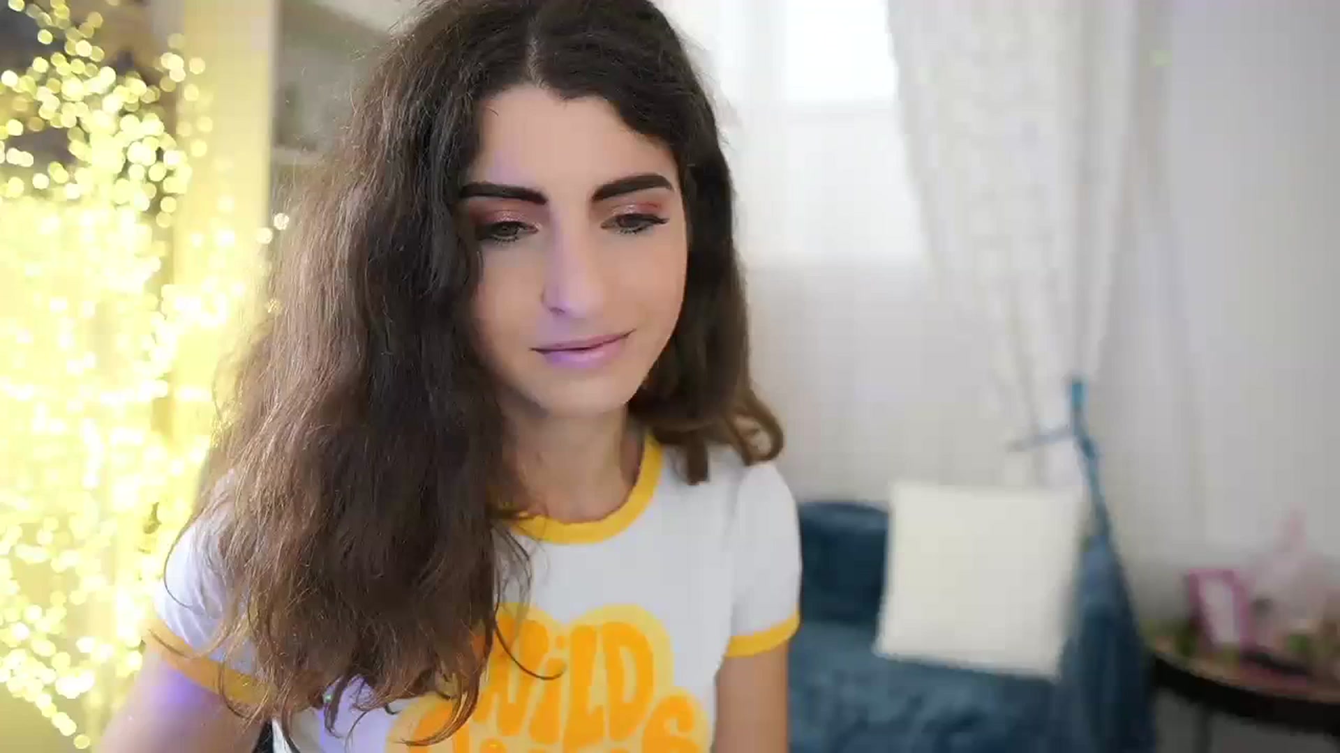 Gallery image thumbnail from EVA__LOVIA_'s myfreecams stream on, 10/19/2023, 11:21 image 11 of 20
