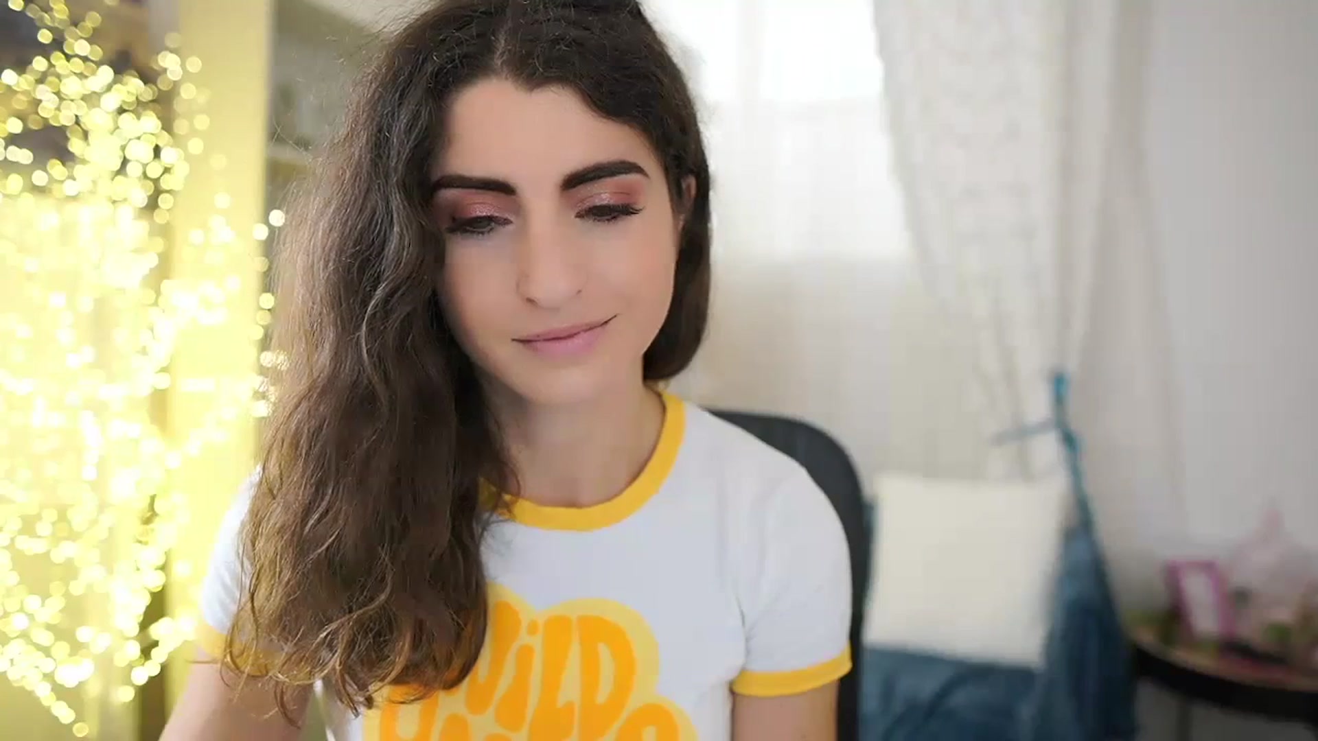 Gallery image thumbnail from EVA__LOVIA_'s myfreecams stream on, 10/19/2023, 13:10 image 6 of 20