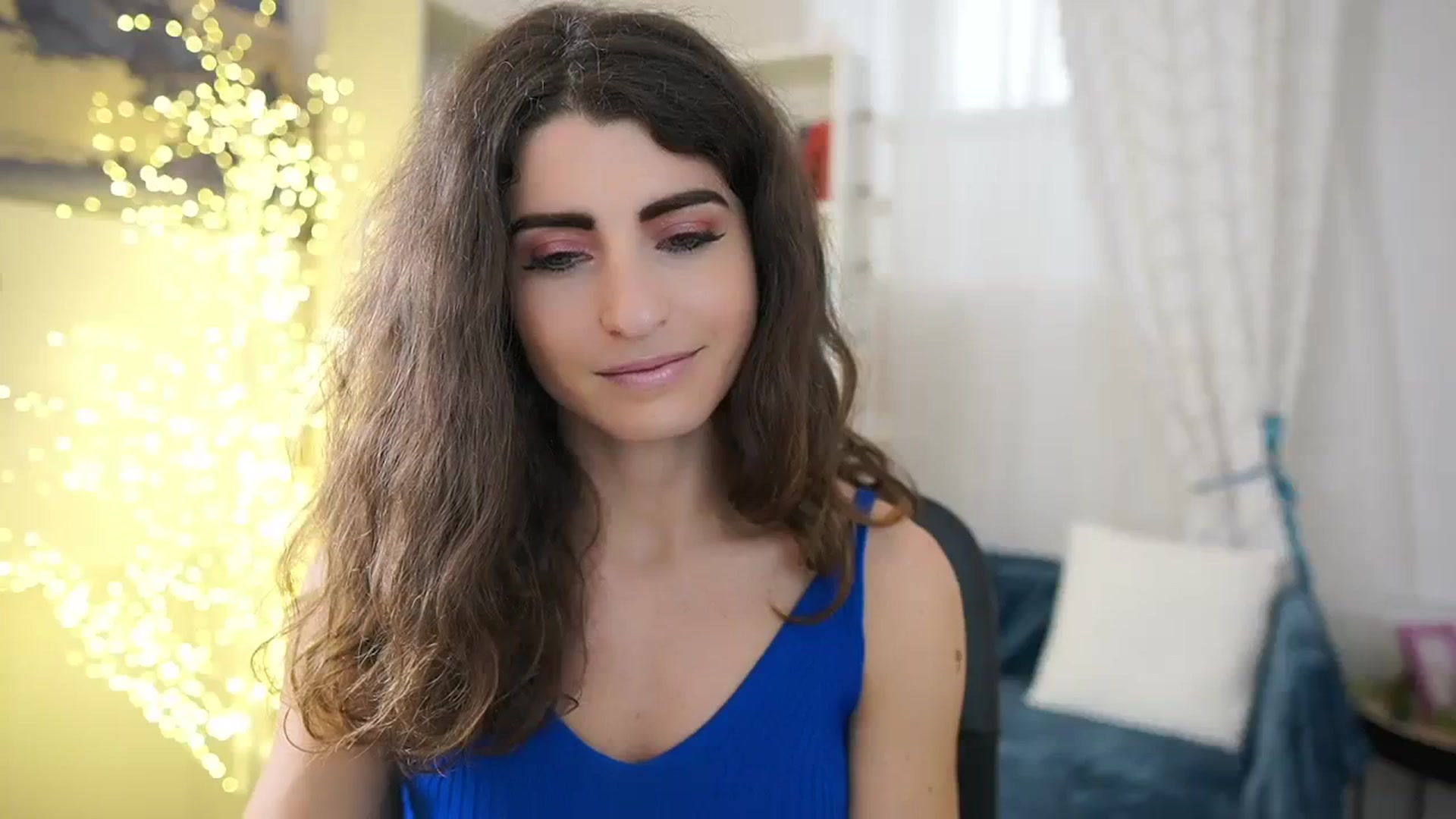 Gallery image thumbnail from EVA__LOVIA_'s myfreecams stream on, 10/20/2023, 11:30 image 19 of 20