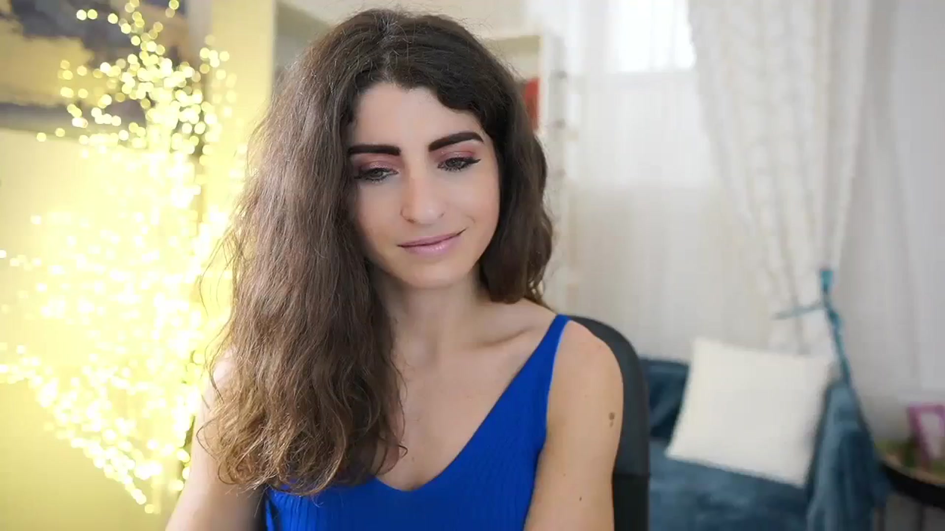 Gallery image thumbnail from EVA__LOVIA_'s myfreecams stream on, 10/20/2023, 11:30 image 18 of 20