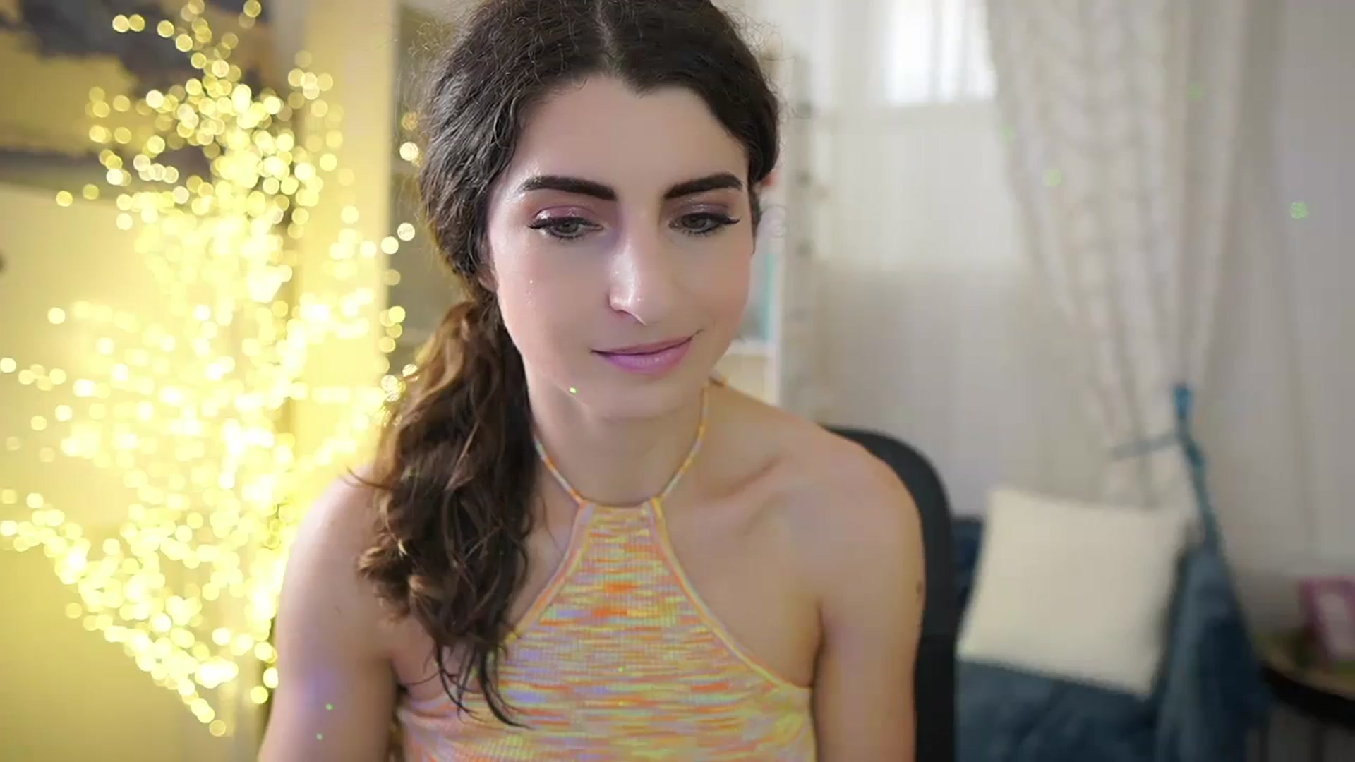 Gallery image thumbnail from EVA__LOVIA_'s myfreecams stream on, 10/25/2023, 10:32 image 16 of 20