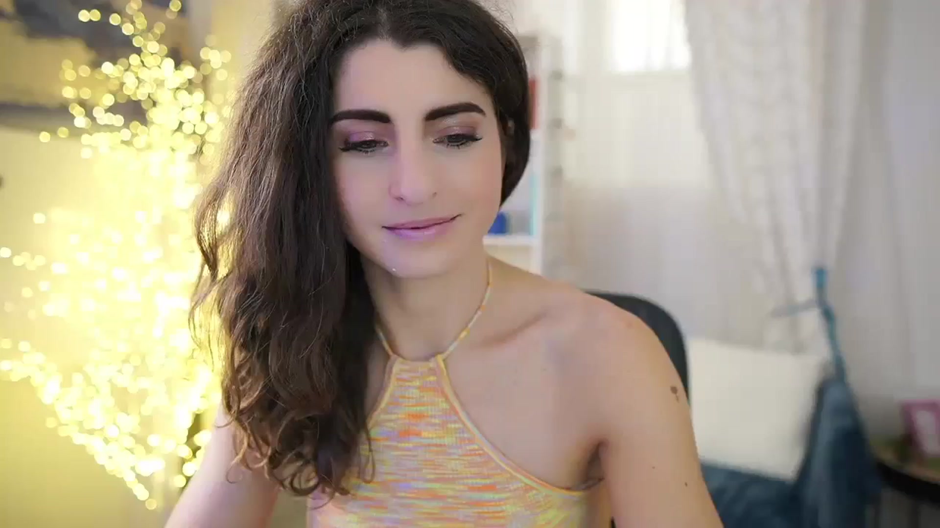 Gallery image thumbnail from EVA__LOVIA_'s myfreecams stream on, 10/25/2023, 11:46 image 19 of 20