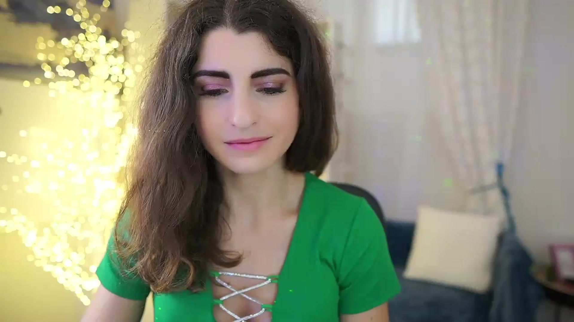 Gallery image thumbnail from EVA__LOVIA_'s myfreecams stream on, 10/27/2023, 10:32 image 9 of 20