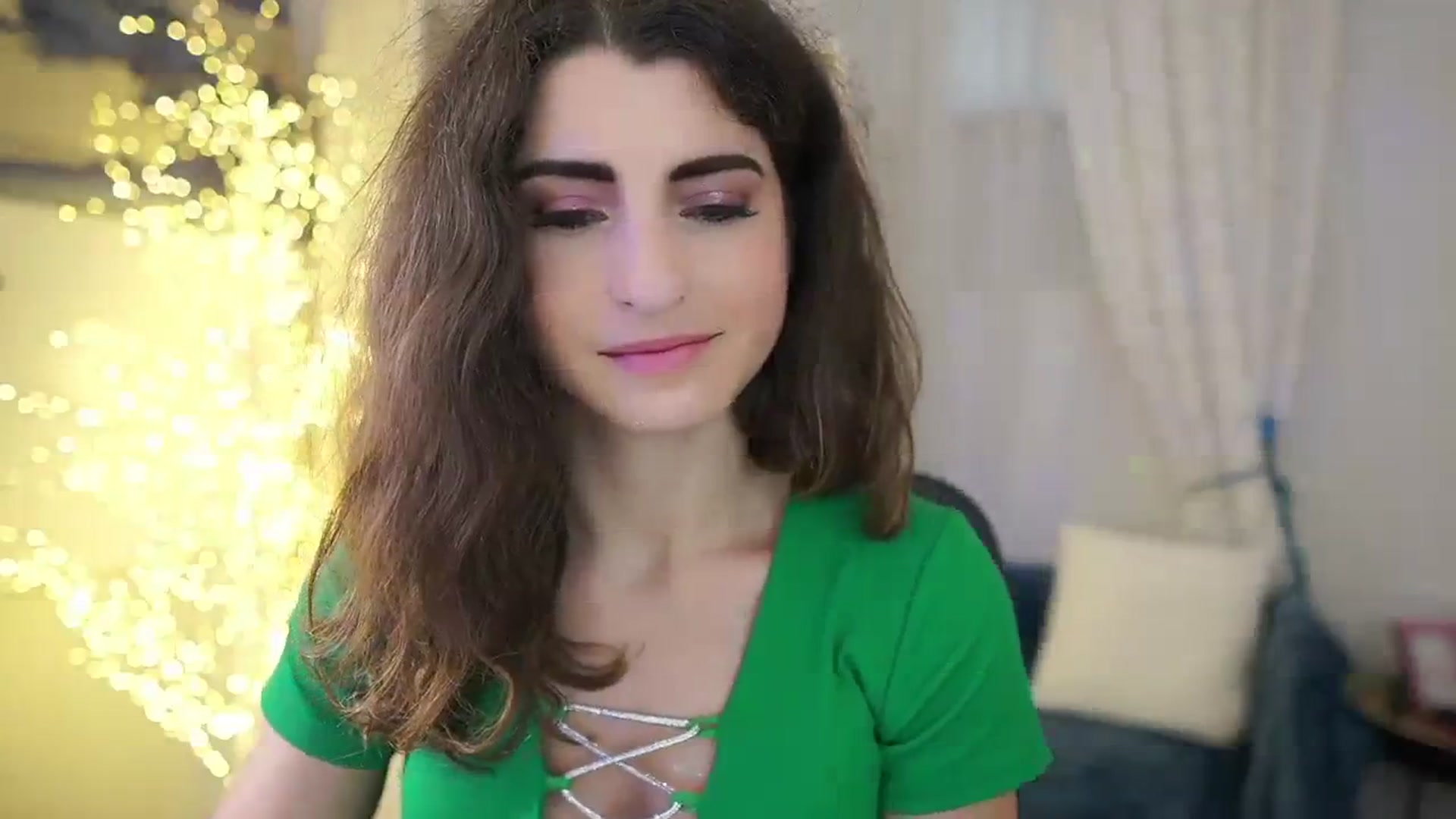 Gallery image thumbnail from EVA__LOVIA_'s myfreecams stream on, 10/27/2023, 10:32 image 19 of 20