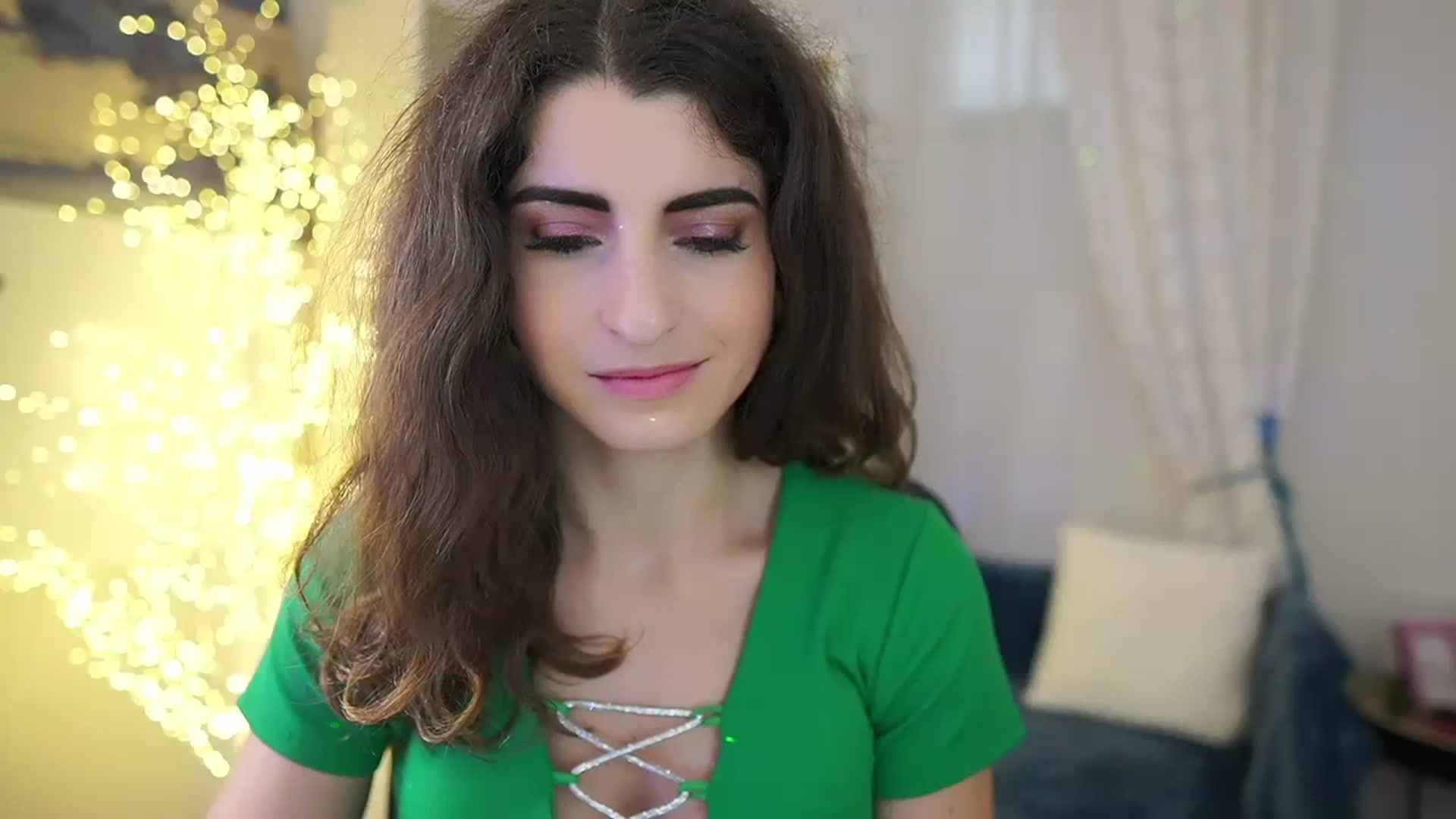 Gallery image thumbnail from EVA__LOVIA_'s myfreecams stream on, 10/27/2023, 10:32 image 14 of 20