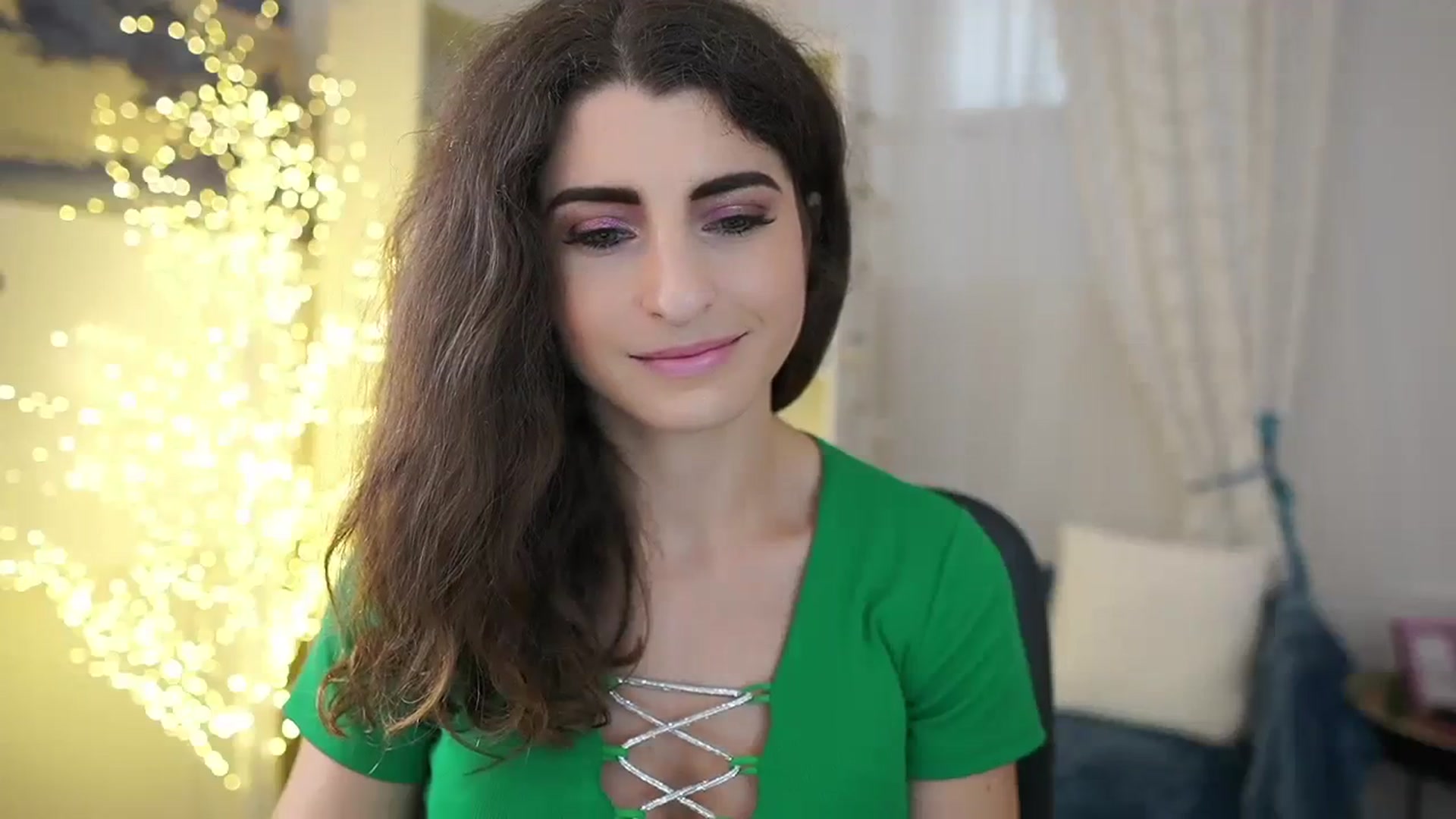 Gallery image thumbnail from EVA__LOVIA_'s myfreecams stream on, 10/27/2023, 12:36 image 17 of 20