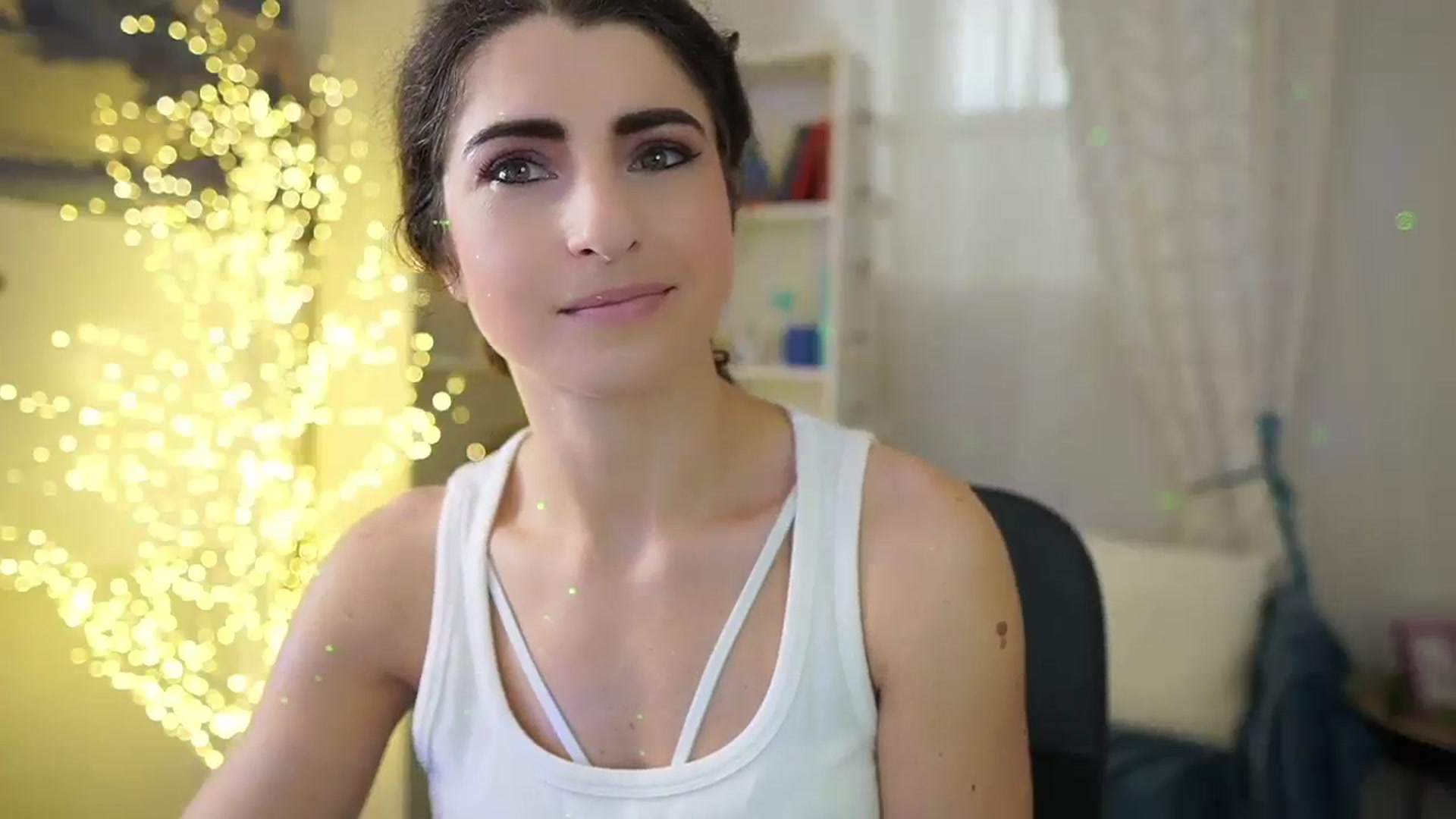 Gallery image thumbnail from EVA__LOVIA_'s myfreecams stream on, 10/28/2023, 10:14 image 15 of 20