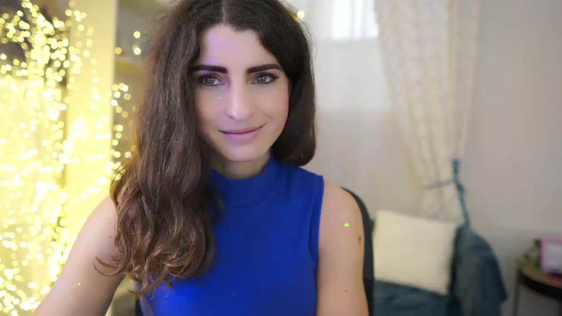Gallery image thumbnail from EVA__LOVIA_'s myfreecams stream on, 10/31/2023, 10:22 image 18 of 20