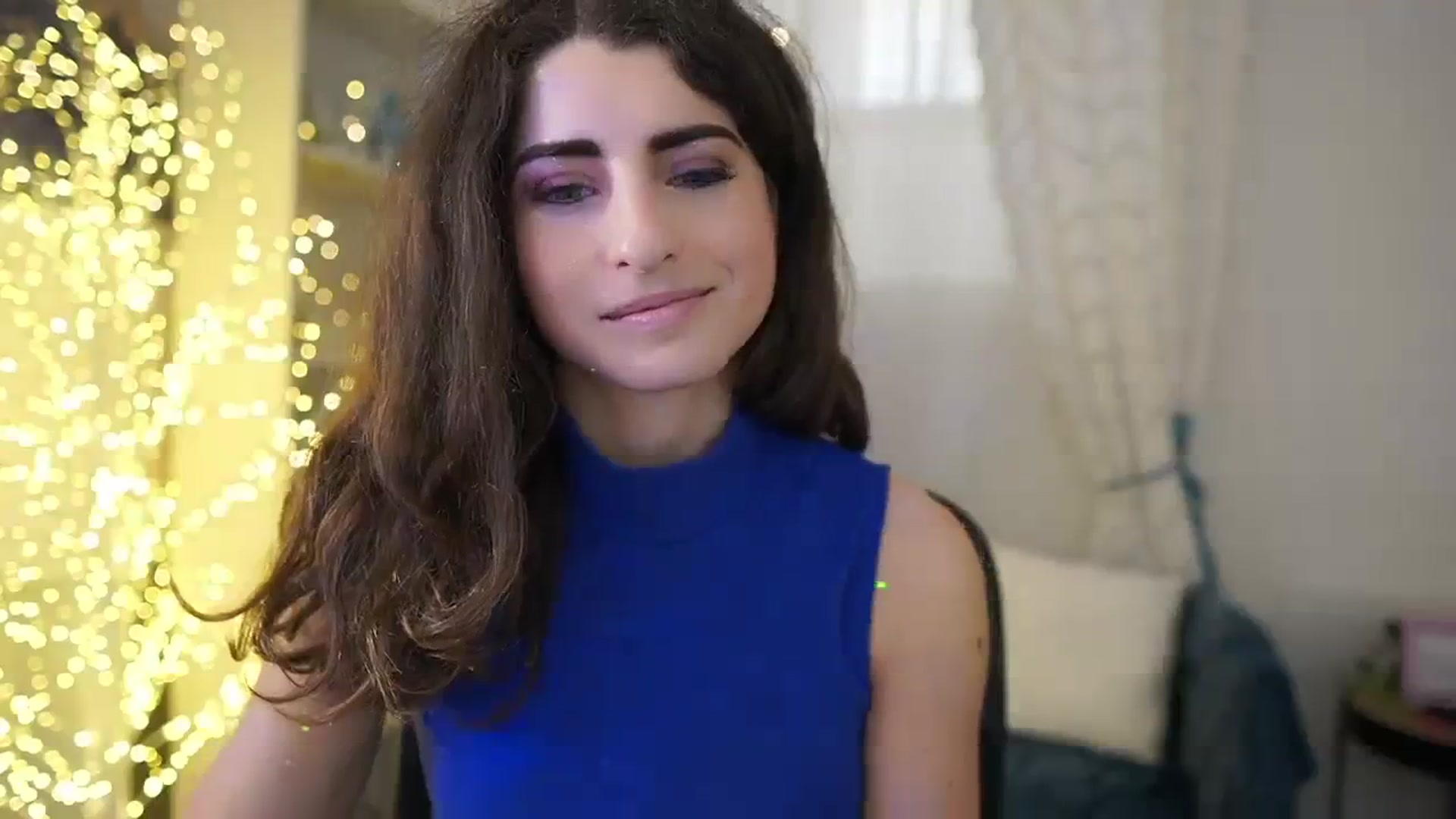 Gallery image thumbnail from EVA__LOVIA_'s myfreecams stream on, 10/31/2023, 11:40 image 11 of 20
