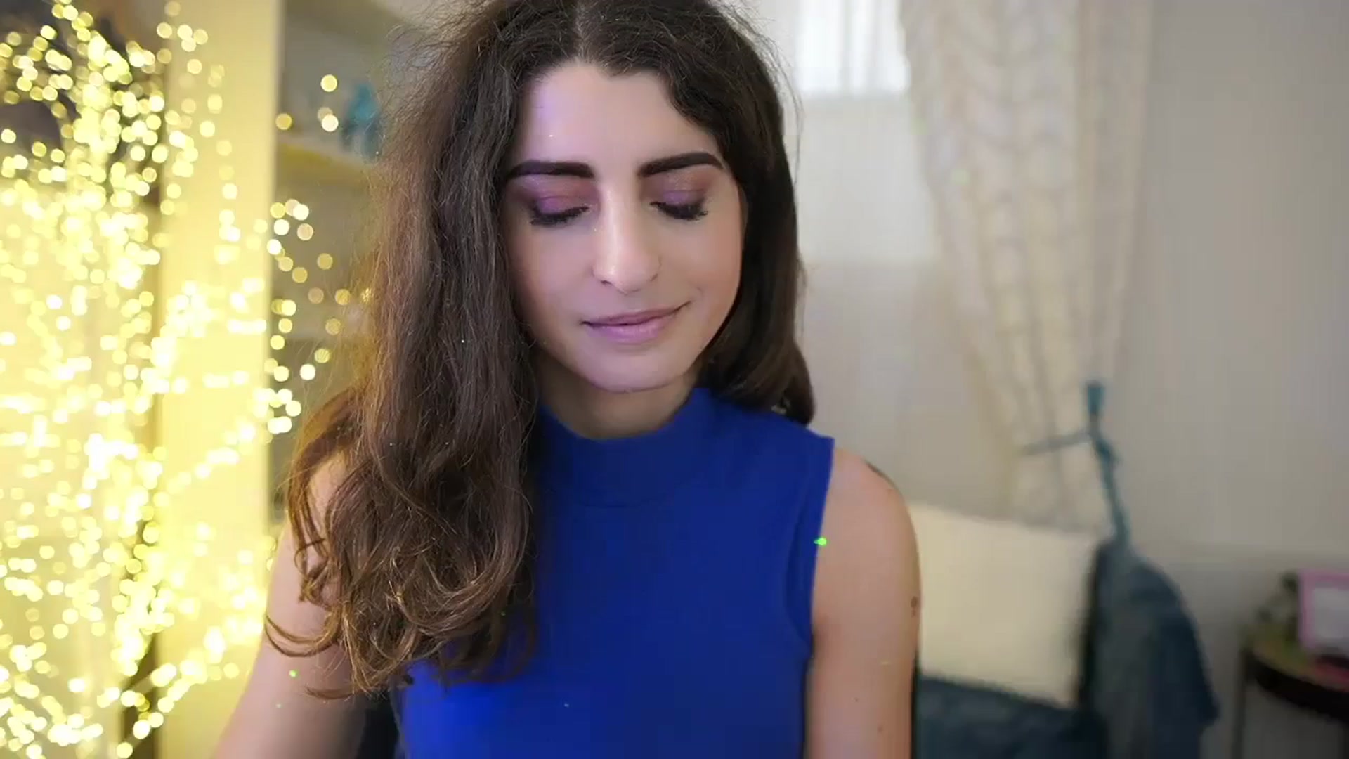 Gallery image thumbnail from EVA__LOVIA_'s myfreecams stream on, 10/31/2023, 11:40 image 7 of 20