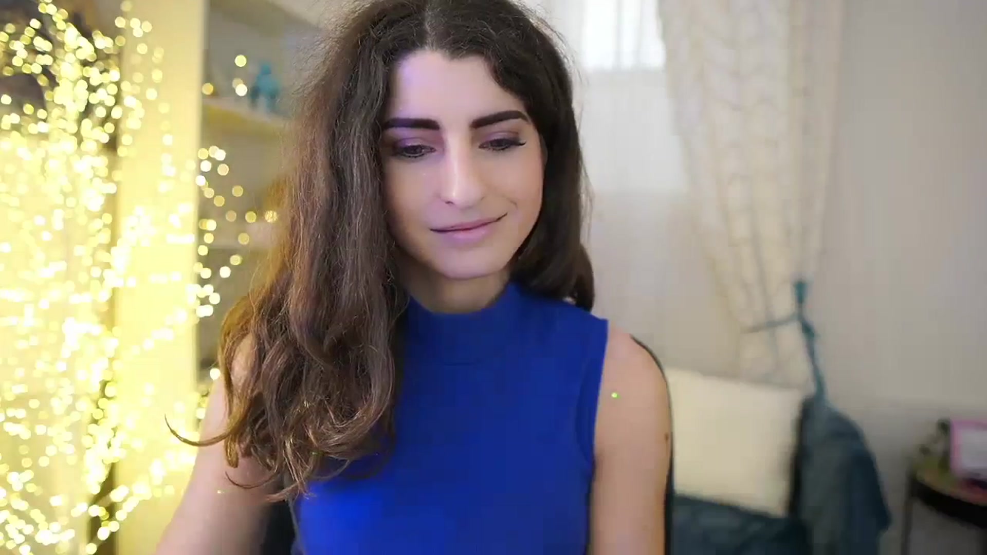 Gallery image thumbnail from EVA__LOVIA_'s myfreecams stream on, 10/31/2023, 11:40 image 12 of 20