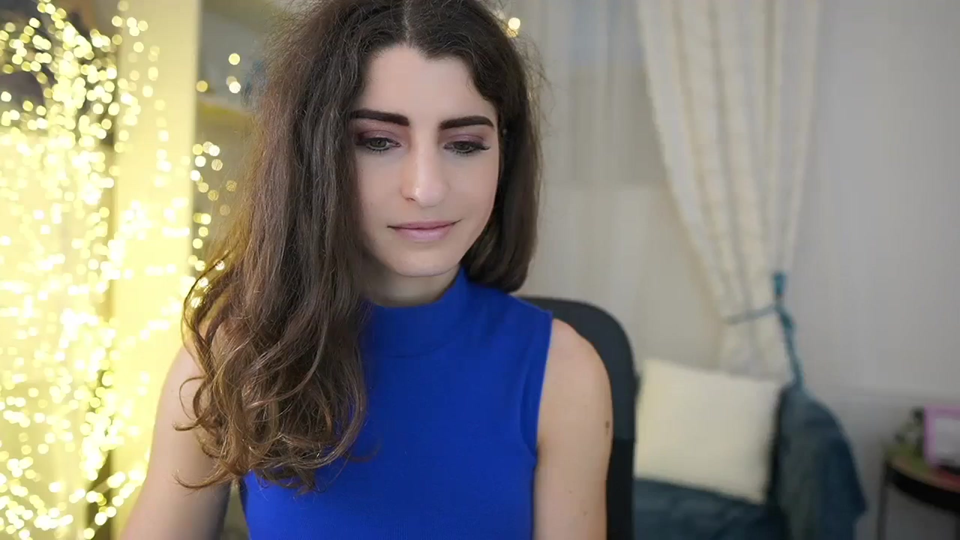 Gallery image thumbnail from EVA__LOVIA_'s myfreecams stream on, 10/31/2023, 14:24 image 12 of 20