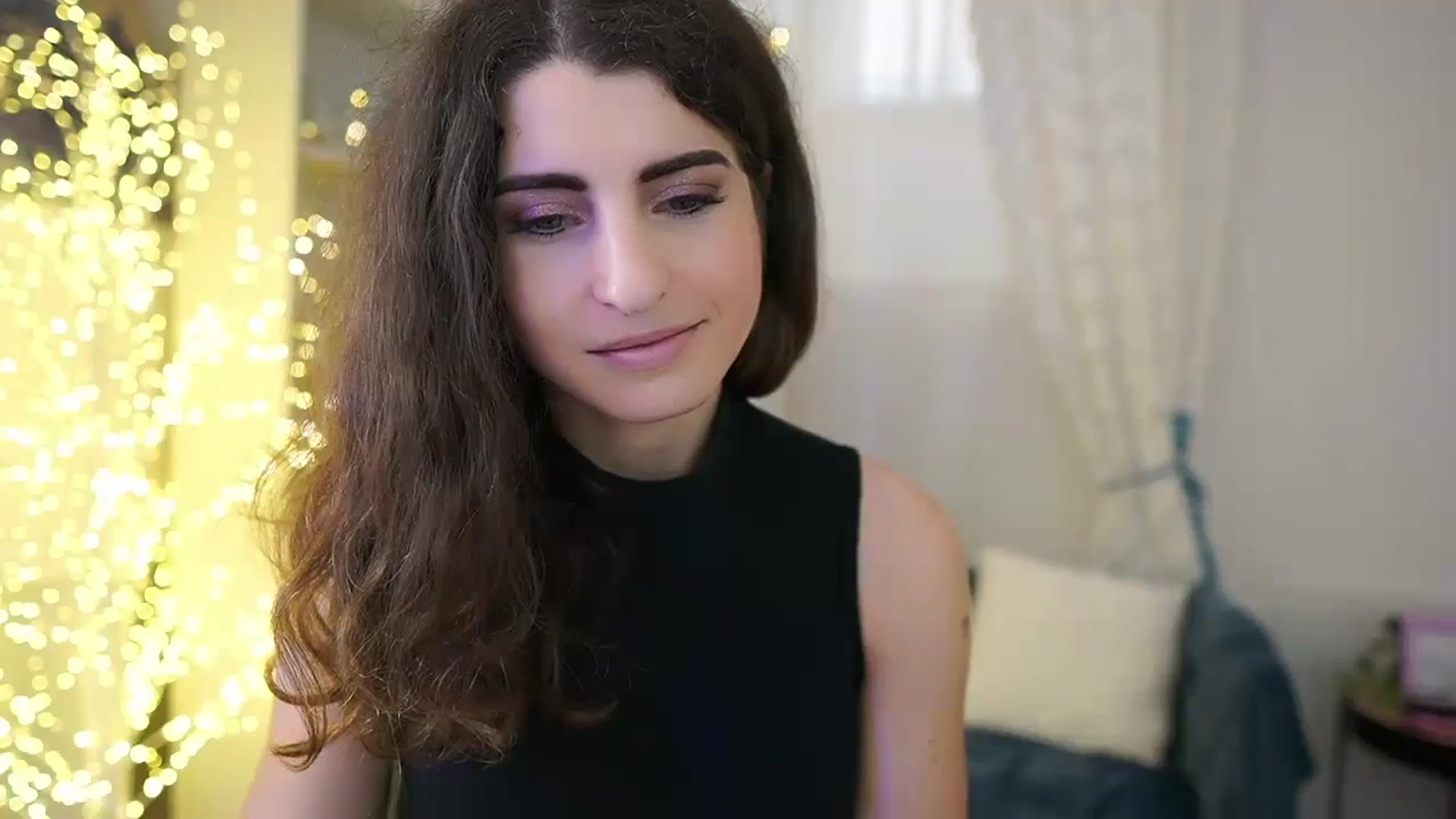 Gallery image thumbnail from EVA__LOVIA_'s myfreecams stream on, 11/01/2023, 10:17 image 12 of 20