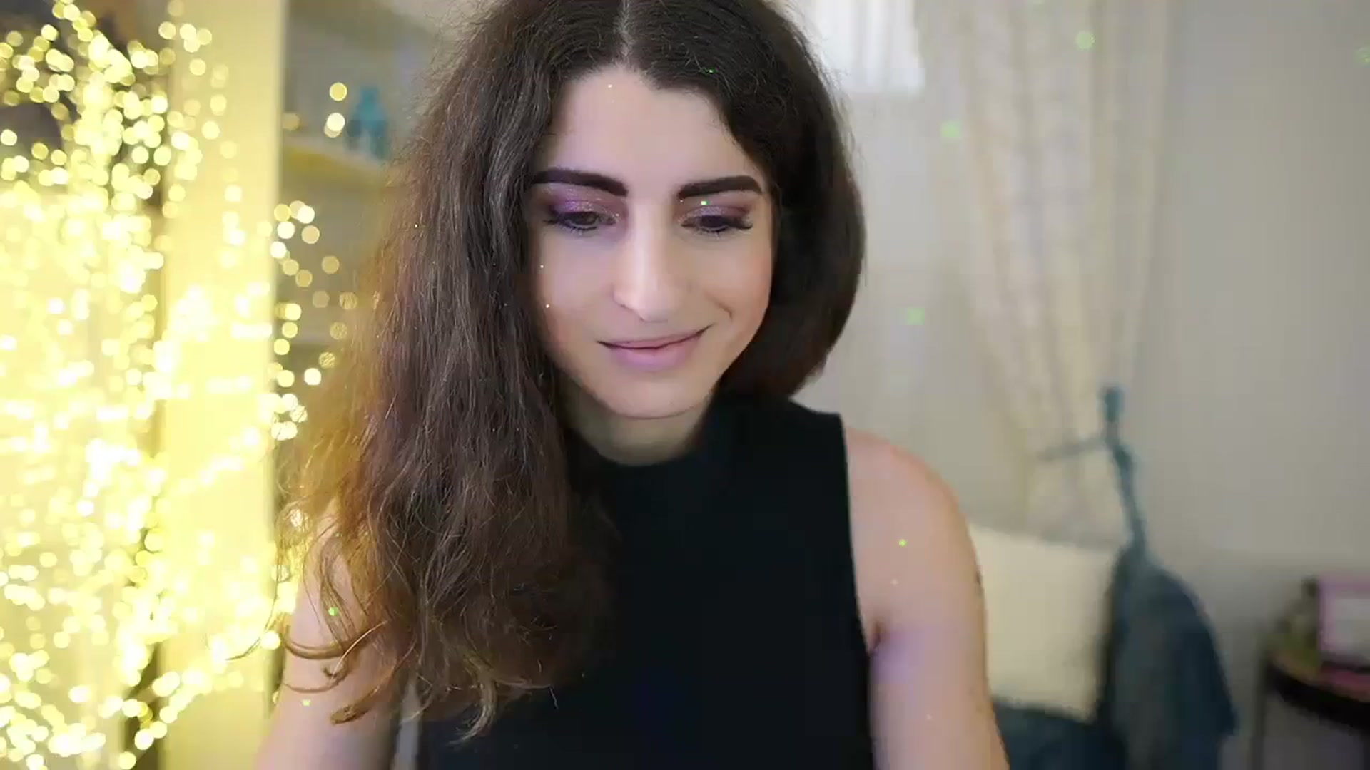 Gallery image thumbnail from EVA__LOVIA_'s myfreecams stream on, 11/01/2023, 10:17 image 2 of 20