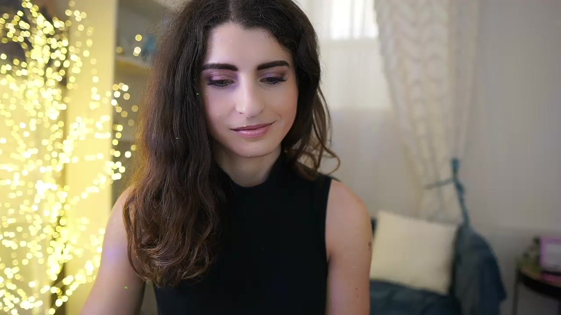 Gallery image thumbnail from EVA__LOVIA_'s myfreecams stream on, 11/01/2023, 11:33 image 5 of 20
