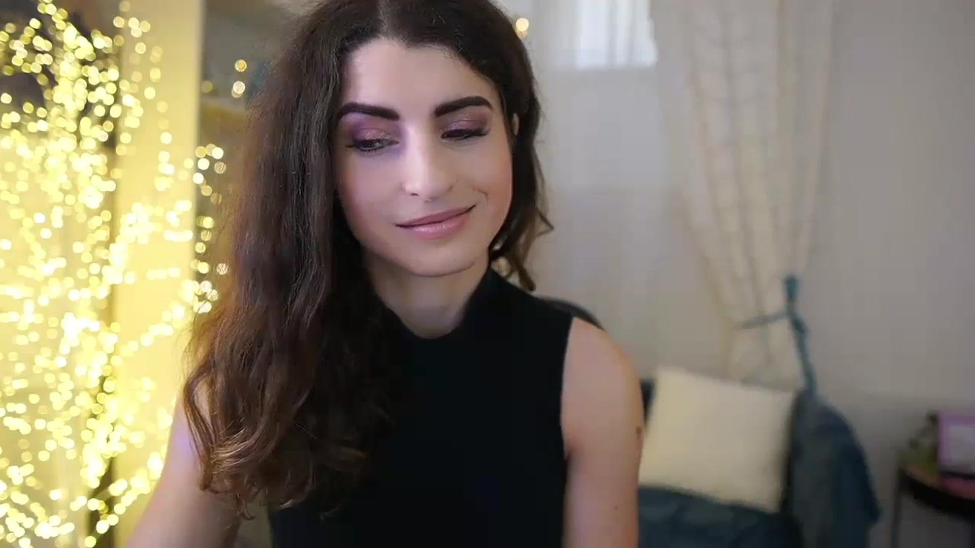 Gallery image thumbnail from EVA__LOVIA_'s myfreecams stream on, 11/01/2023, 11:33 image 2 of 20