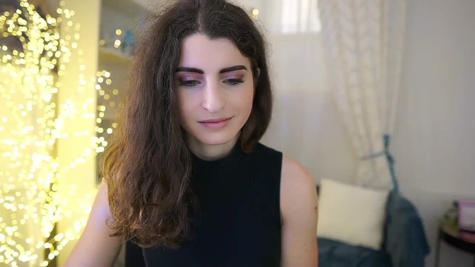 Gallery image thumbnail from EVA__LOVIA_'s myfreecams stream on, 11/01/2023, 12:18 image 19 of 20