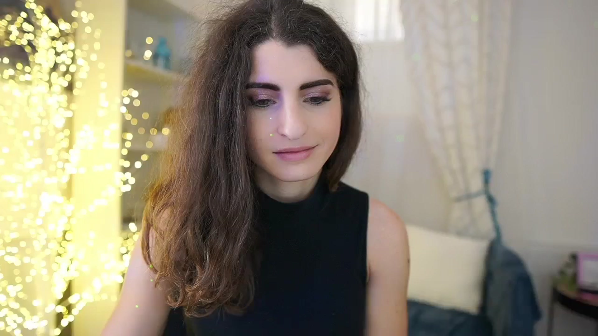 Gallery image thumbnail from EVA__LOVIA_'s myfreecams stream on, 11/01/2023, 12:18 image 15 of 20